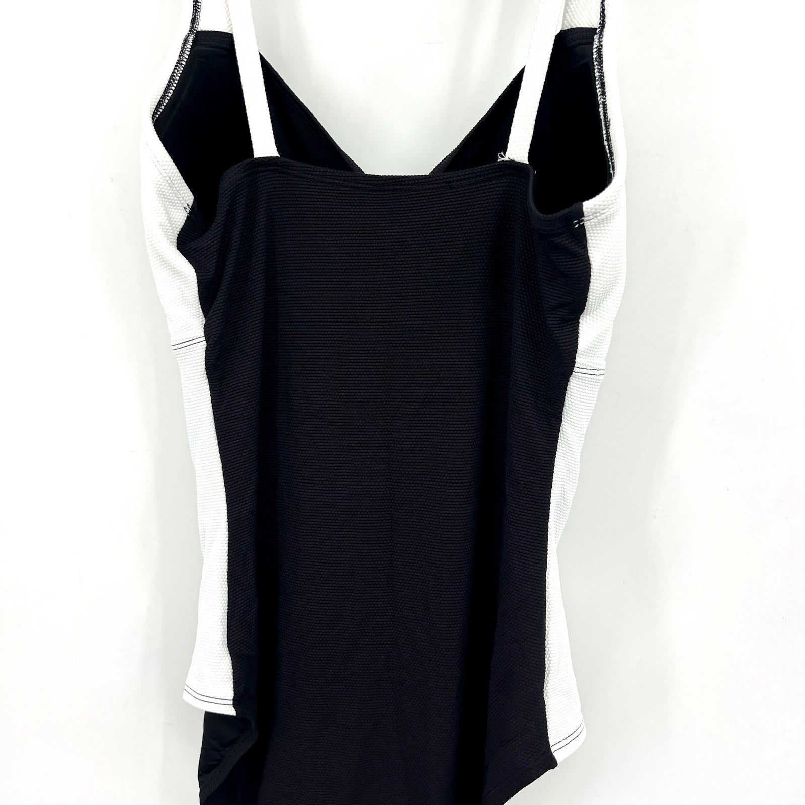 TOMMY BAHAMA Island Cays One-Piece Swimsuit Size 16 White Black Colorblock NWT