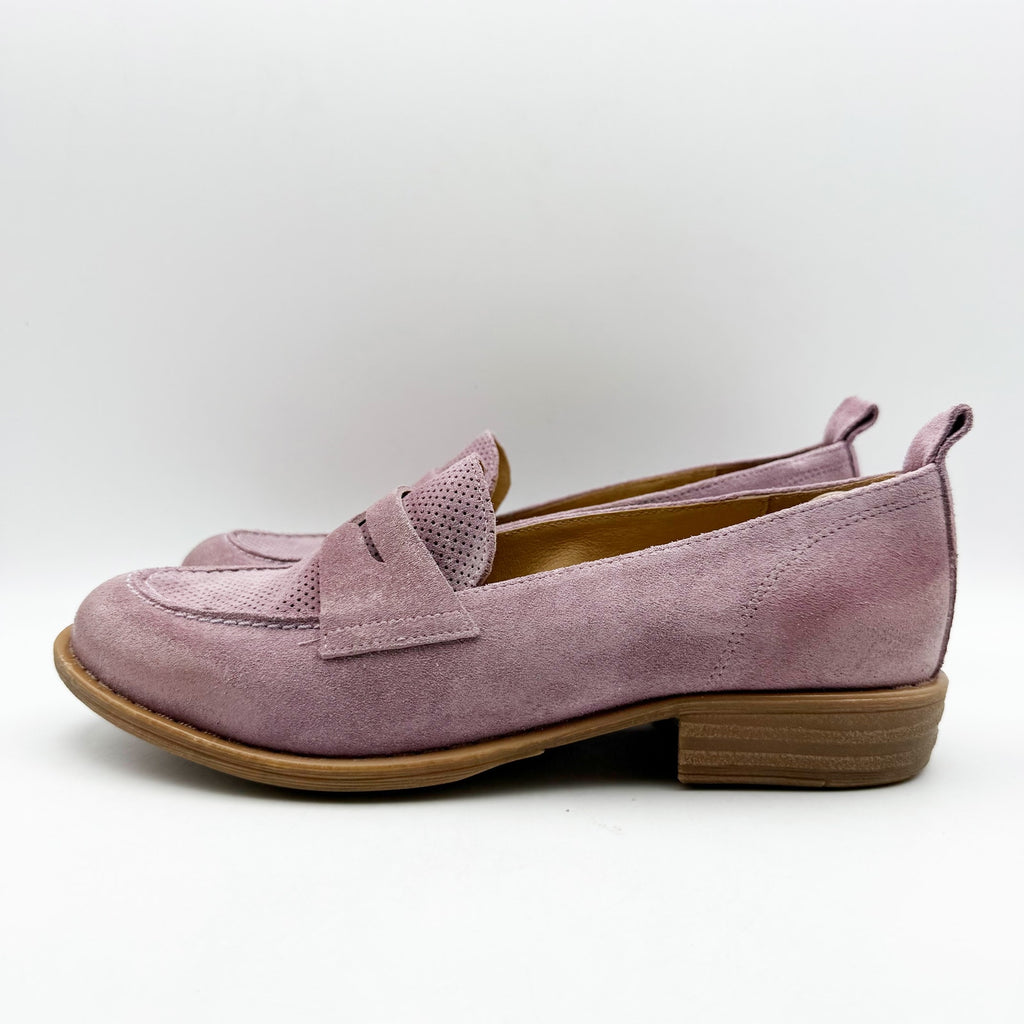 Miz Mooz Womens Gracie Loafer Size EU 39 US 8.5 Purple Suede Pump Heeled NIB