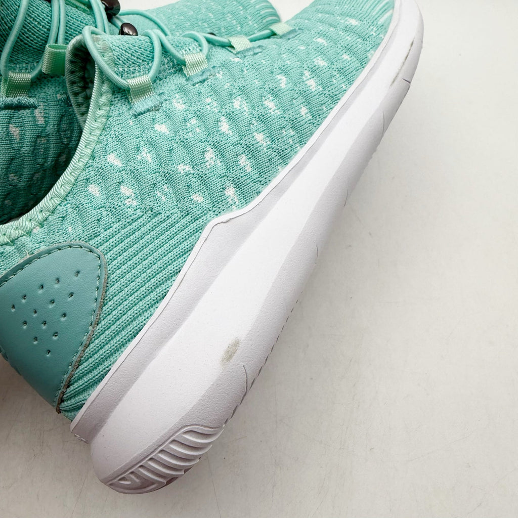 Propet Womens Travelbound Sneakers US 6 M Icy Mint Blue Bungee NIB