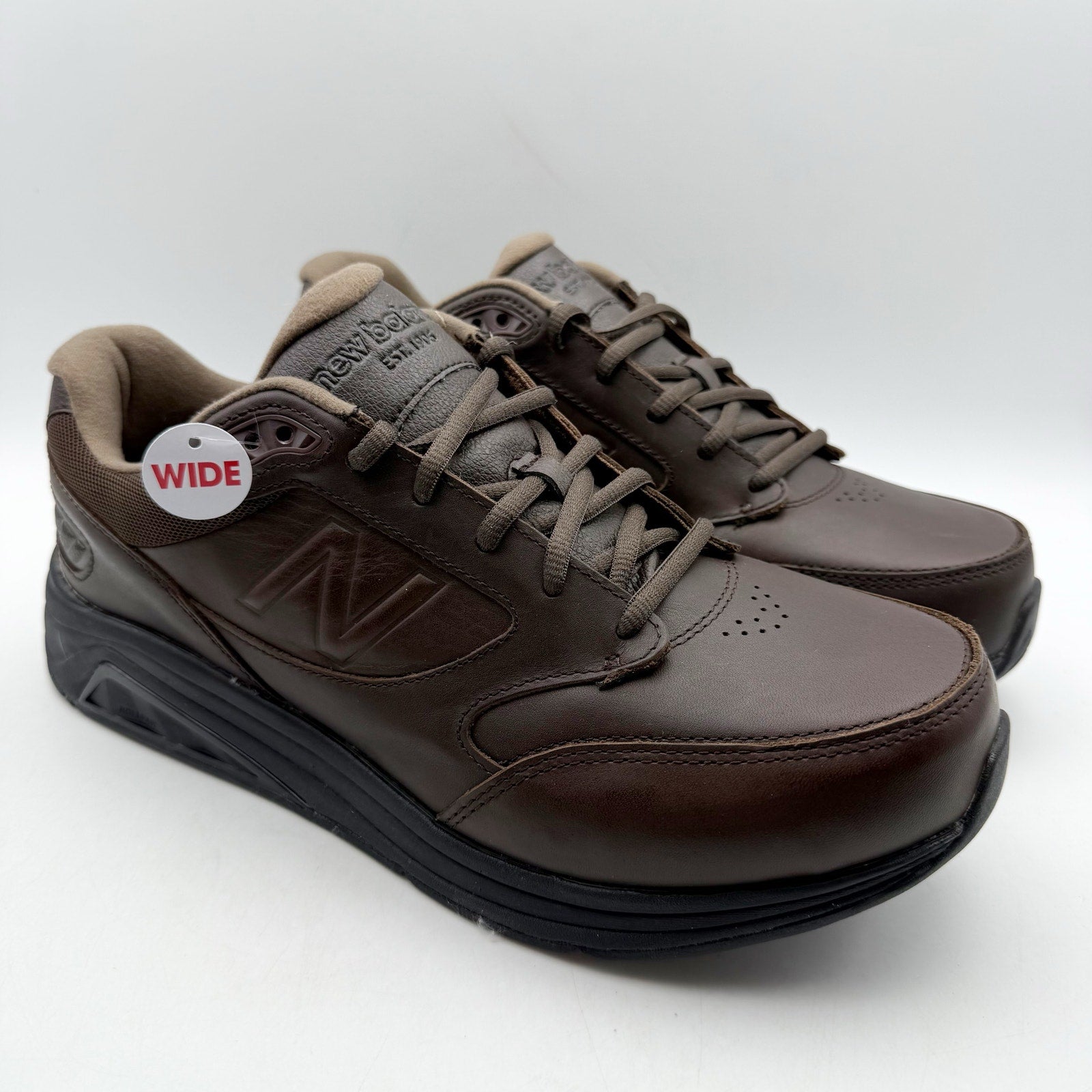 New Balance Mens 928v3 Walking Sneakers US 9 XXWIDE EU 42.5 Brown Leather NIB
