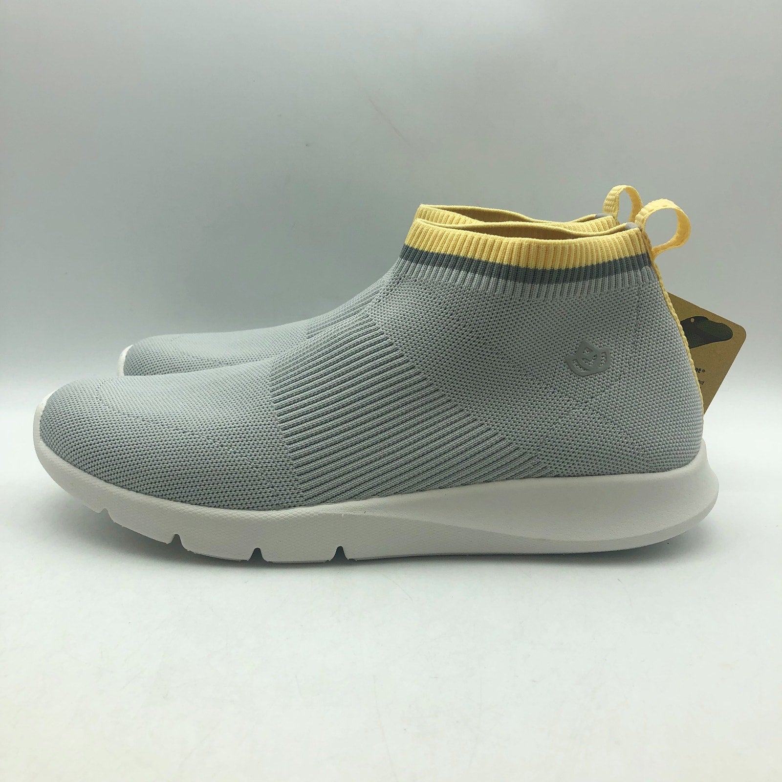 Spenco Waco Womens Pure Love Knit Sneakers 8.5 WIDE Glacier Grey Slip On NIB