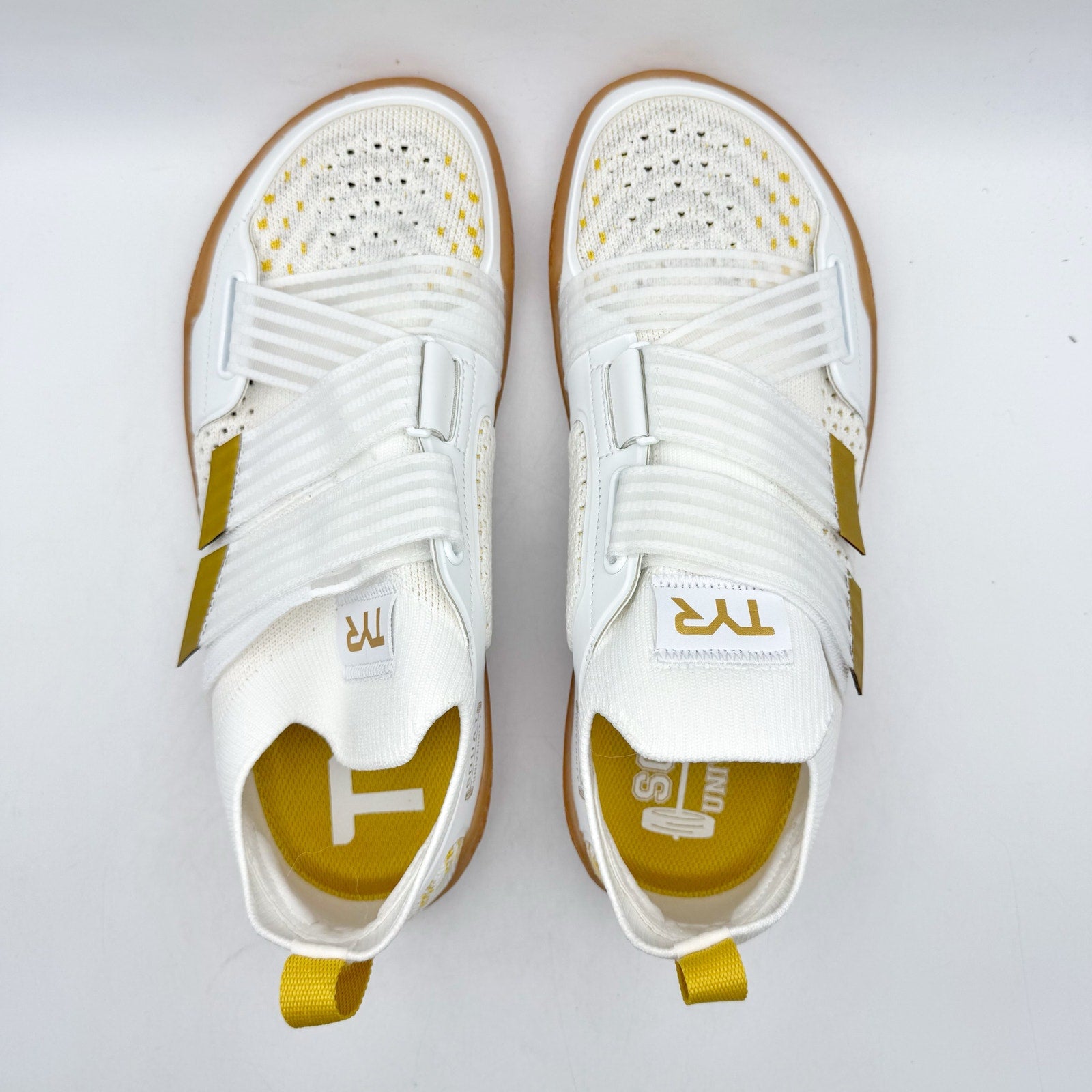 TYR Mens Dz Bf Stabstrap Running Sneakers US 8 White Gold Athletic NIB