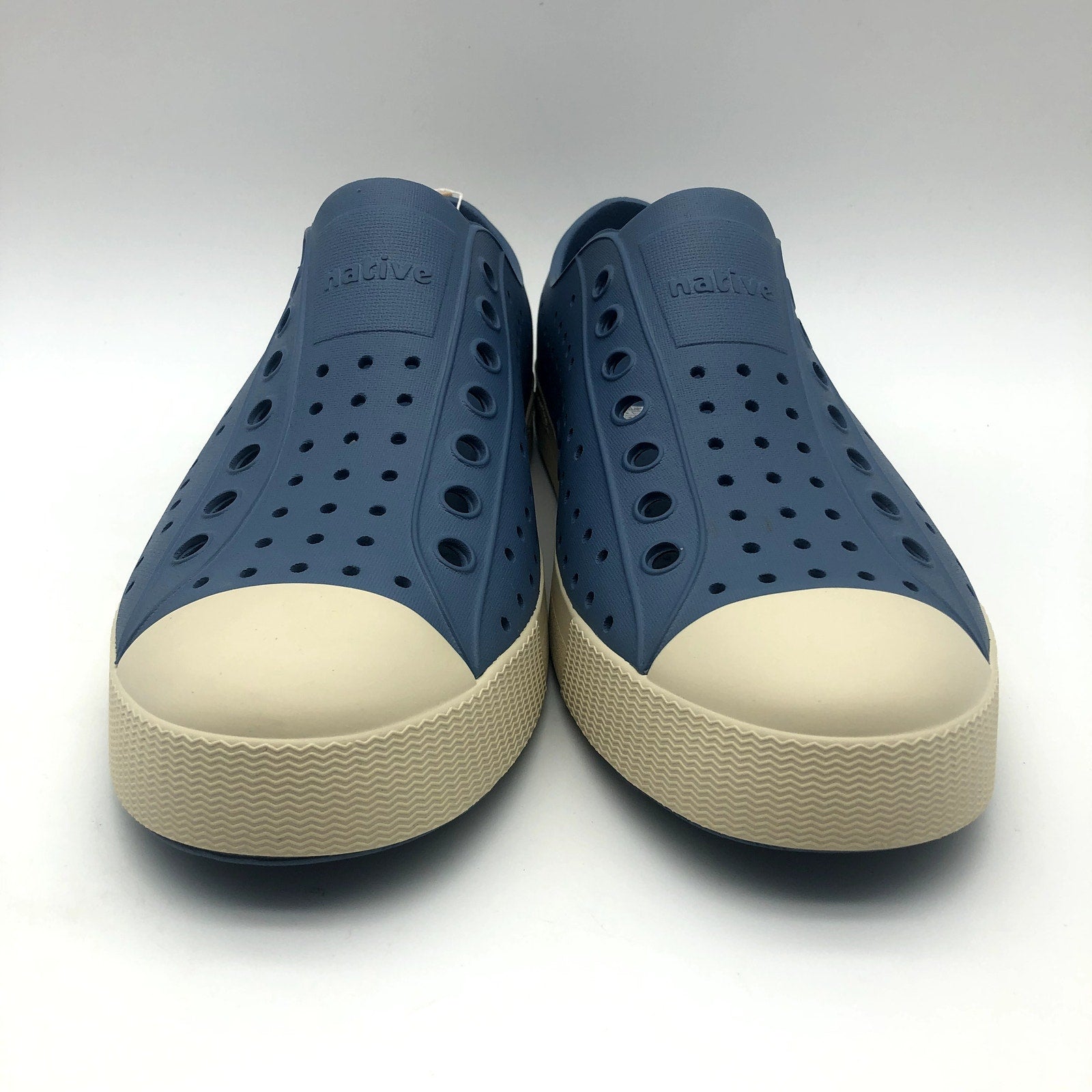 Native Jefferson Slip On Casual Shoes Mens 11 Oasis Blue Bone White Sneakers NIB