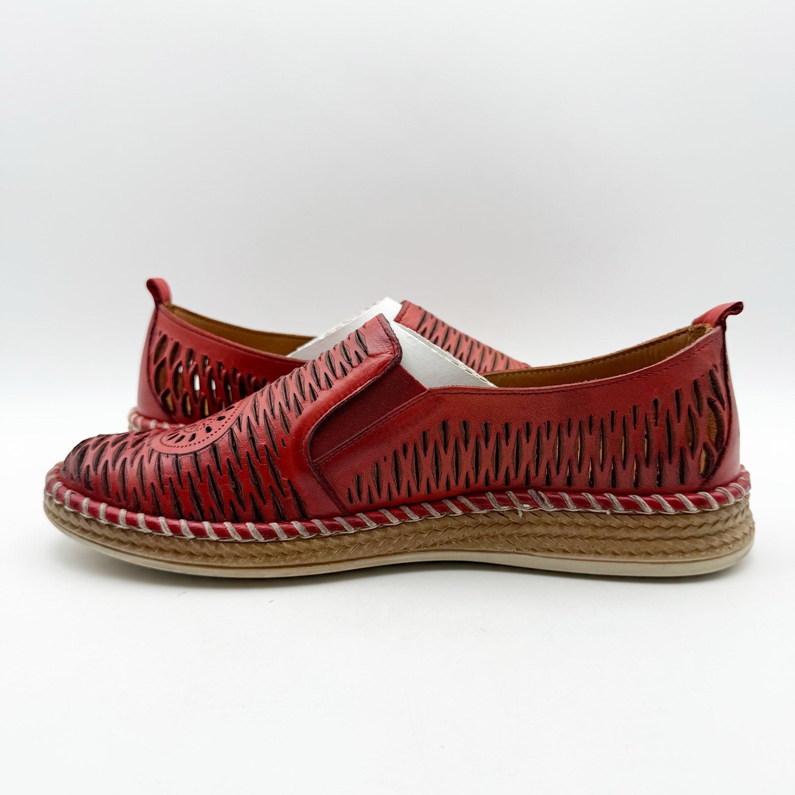 Spring Step Womens Newday Shoes EU 41 US 9.5-10 Red Leather Slip On Flats NIB