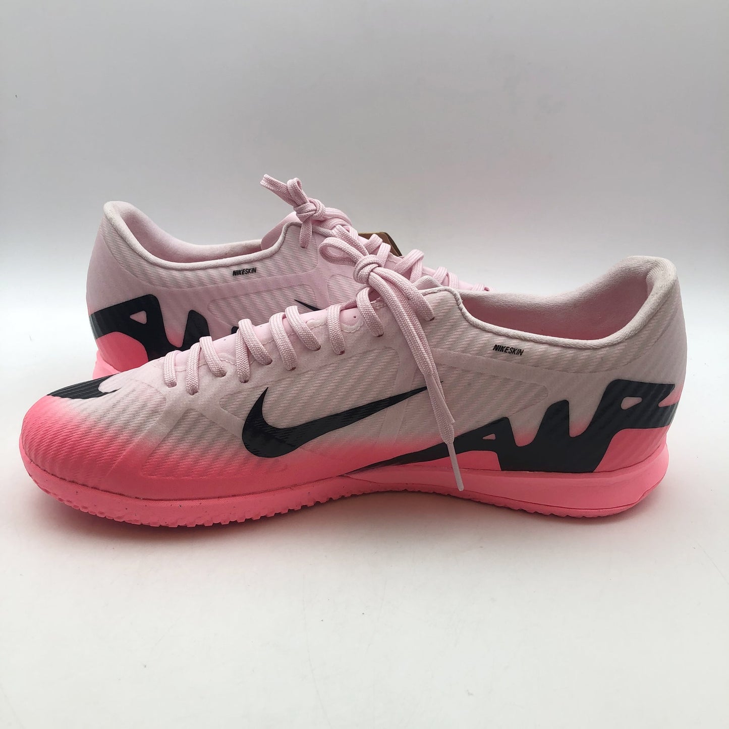 Nike Mens Mercurial Vapor 15 Academy IC Soccer Cleats Size 12 Pink Black NWOB