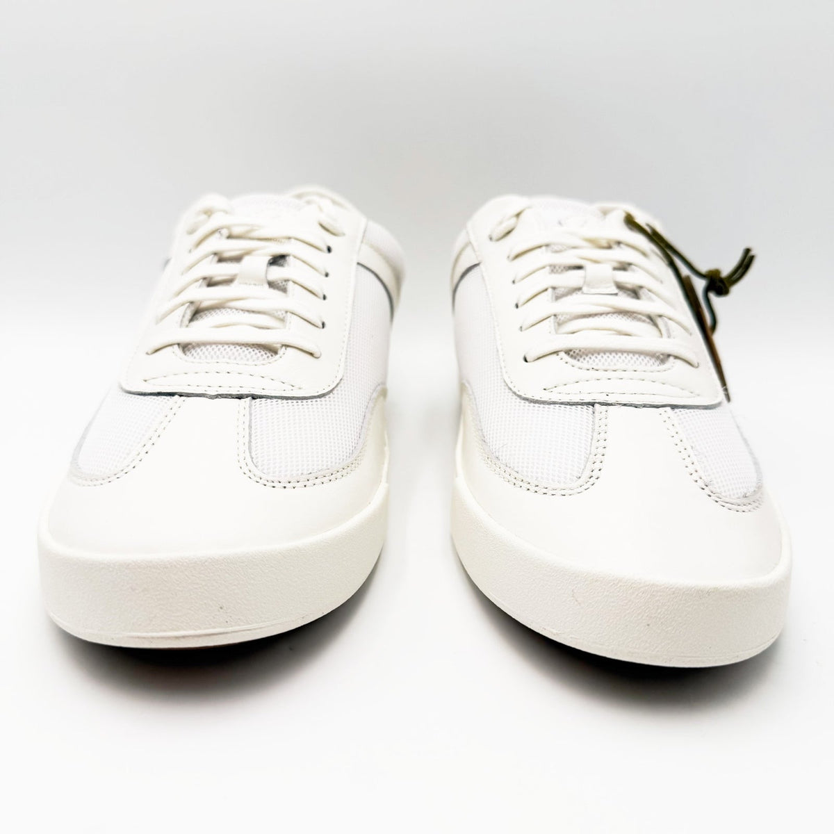 OluKai Womens Ha'upu Hulu Casual Sneakers Size 11 EU 41 Bright White NIB