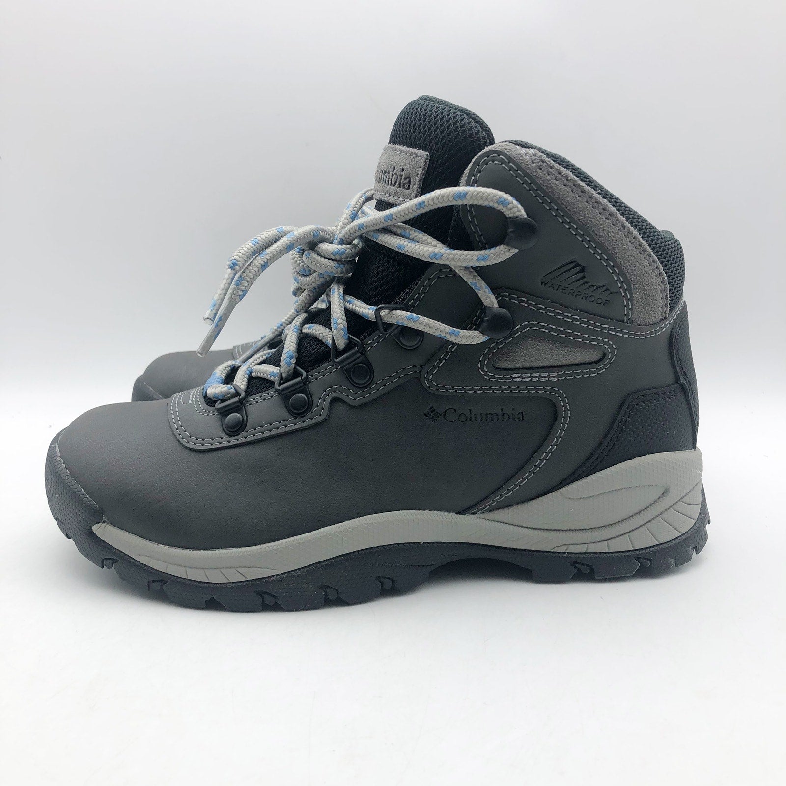 Columbia Womens Newton Ridge Plus Amped Hiking Boots US 5.5 Grey Waterproof NIB