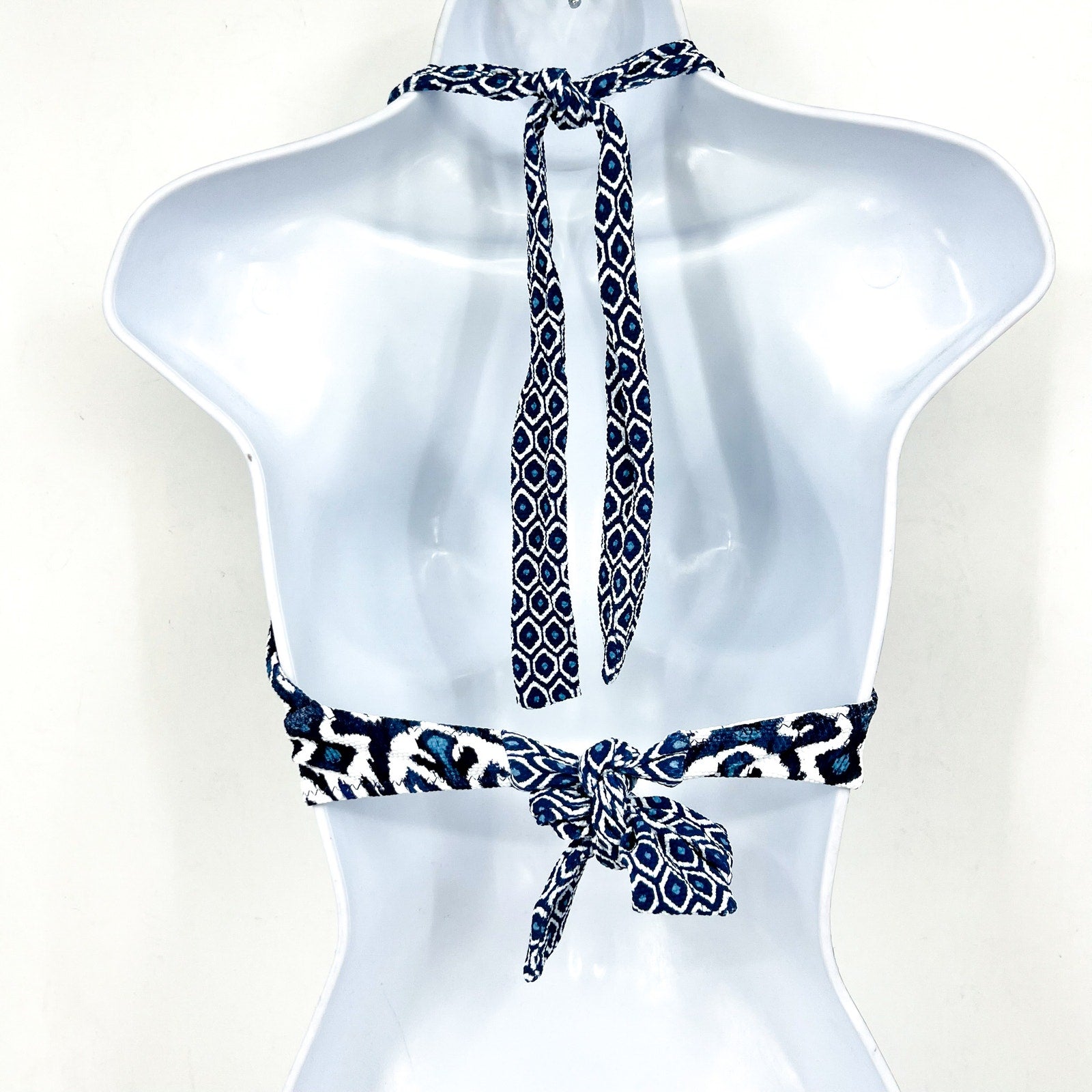 TOMMY BAHAMA Island Cays Halter Bikini Top Large Blue Blooms Reversible NWT