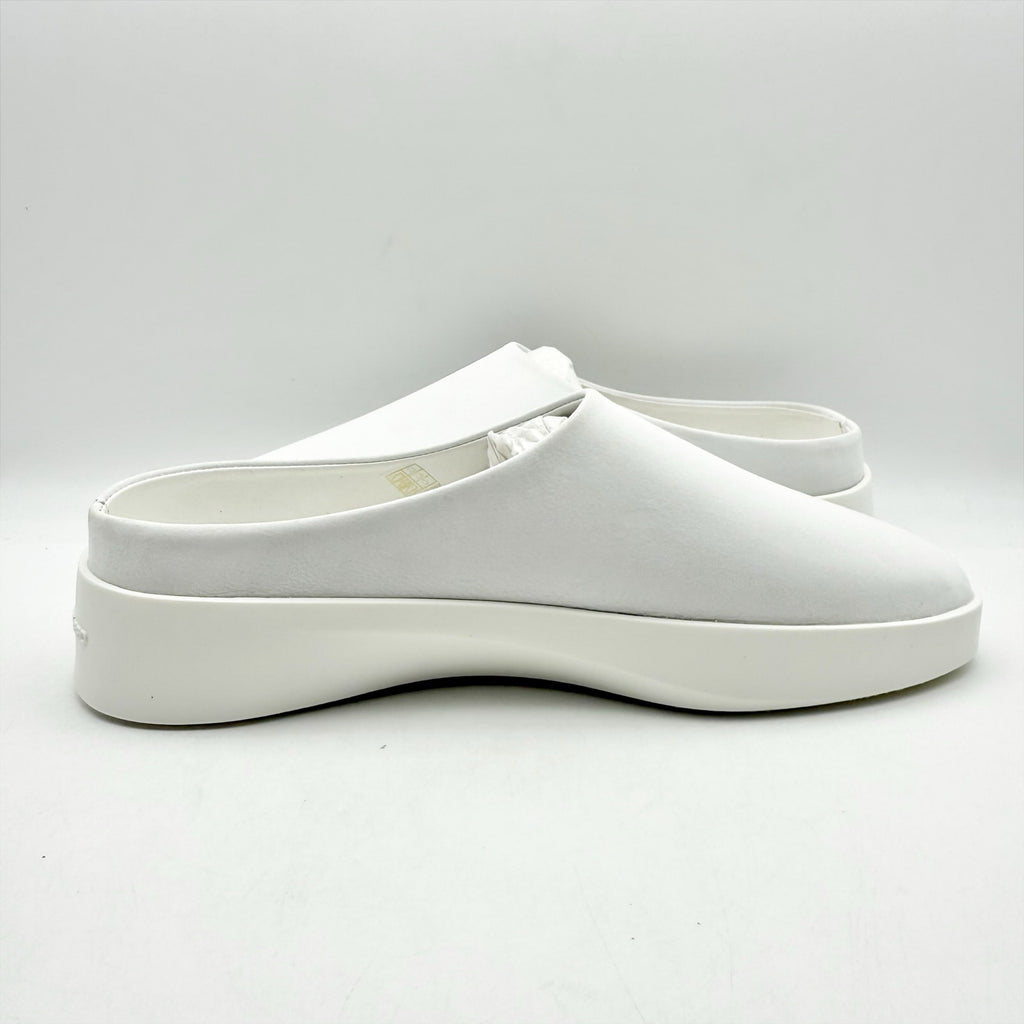 Wolf & Shepherd Cruise Mule Slip On Shoes Womens 7 Mens 5.5 White Leather NIB