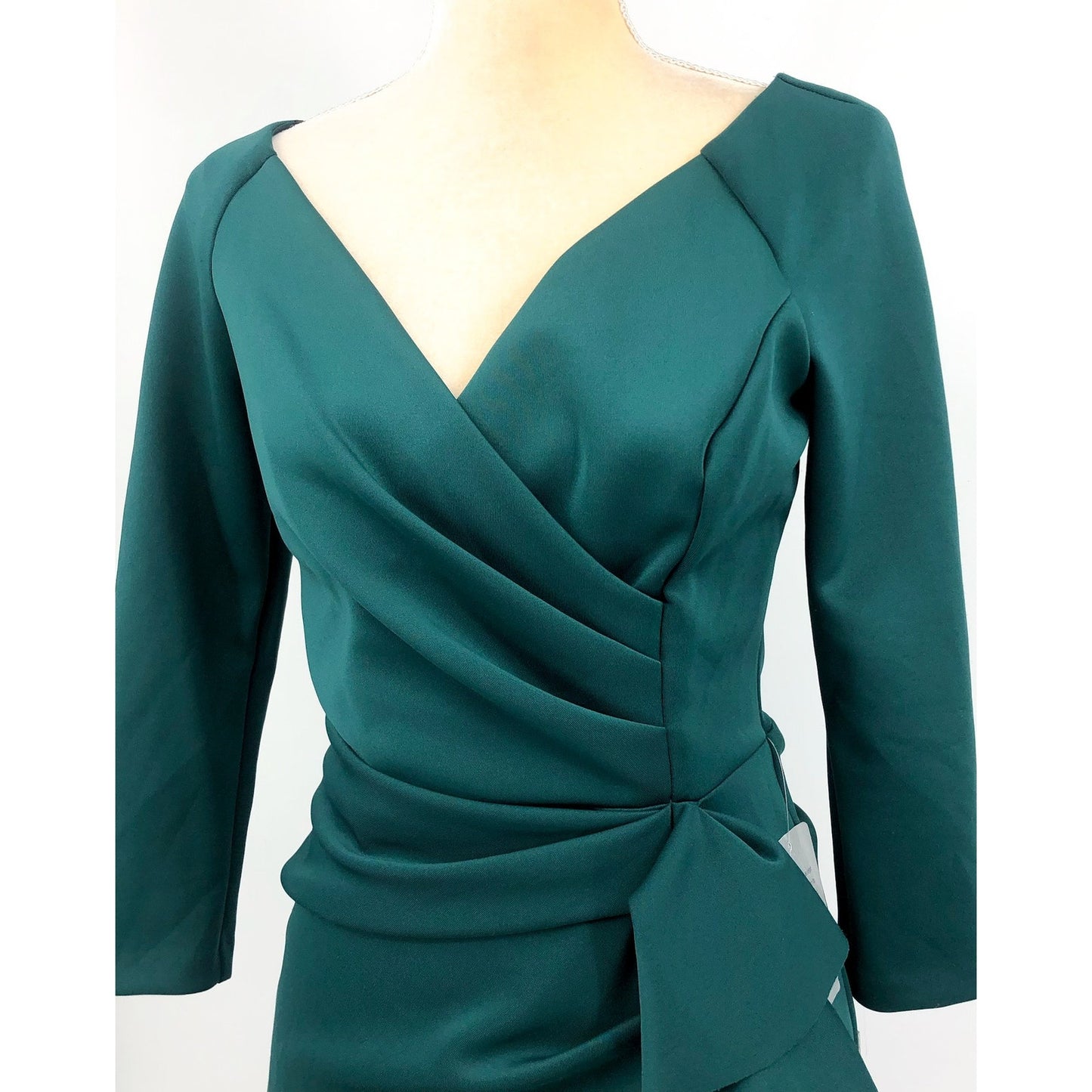 ALEX EVENINGS Allie Short Scuba Dress Size 6 Hunter Green Ruffle Long Sleeve NWT