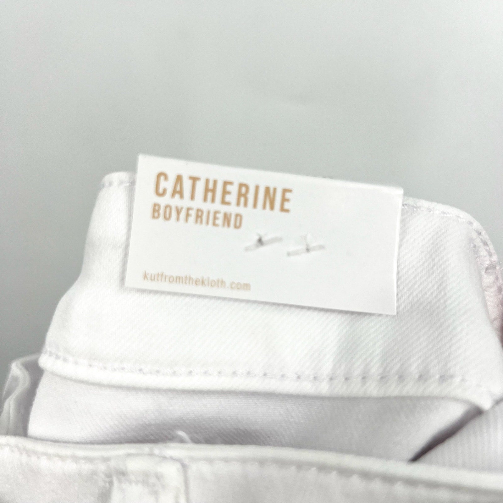 KUT FROM THE KLOTH Womens Catherine Boyfriend Jeans Size 10 Optic White NWT