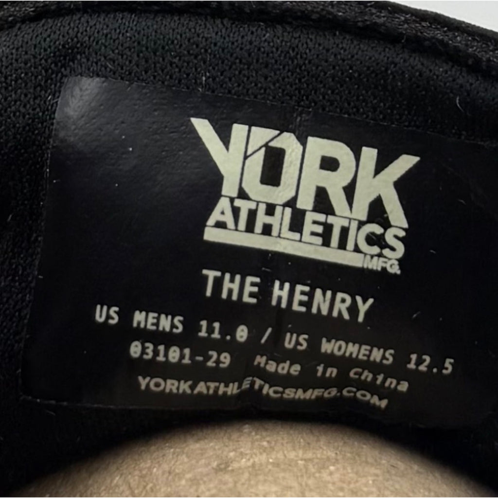 YORK Mens The Henry Runner Athletic Shoes Size 11 Black Cream Sneakers NIB