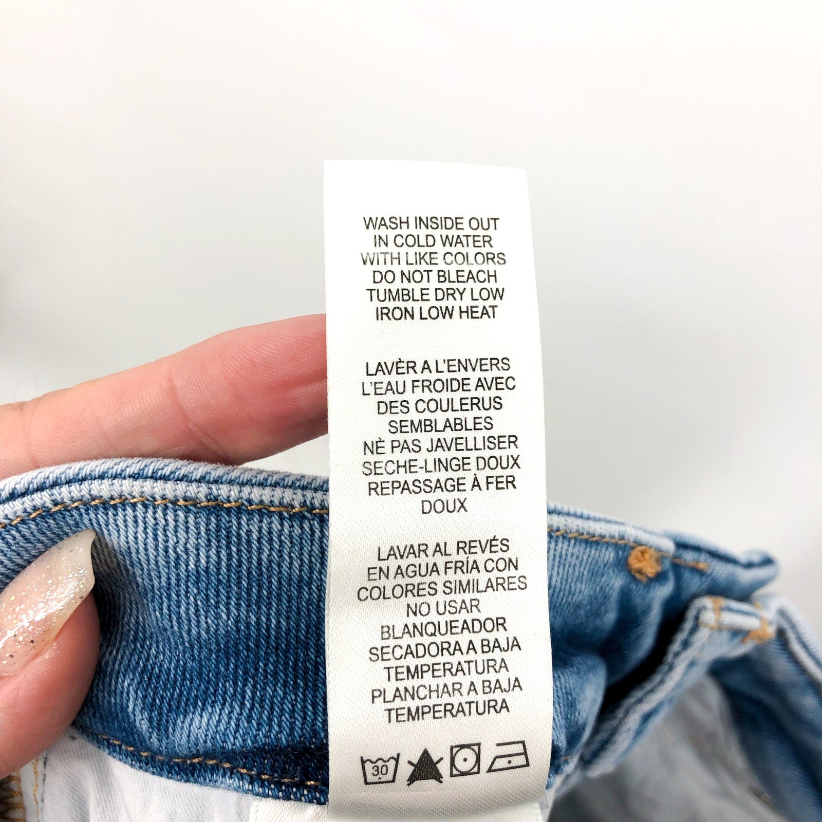 Good American Good Waist Crop Jeans Size 6 28x25 Blue Skinny Leg Raw Hem NWT