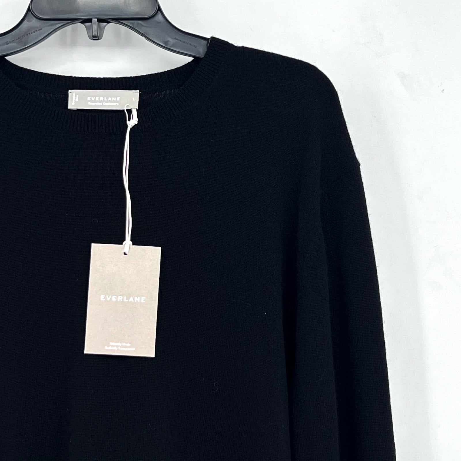 EVERLANE Women's The Classic Crew Cashmere Sweater Large Black NWT