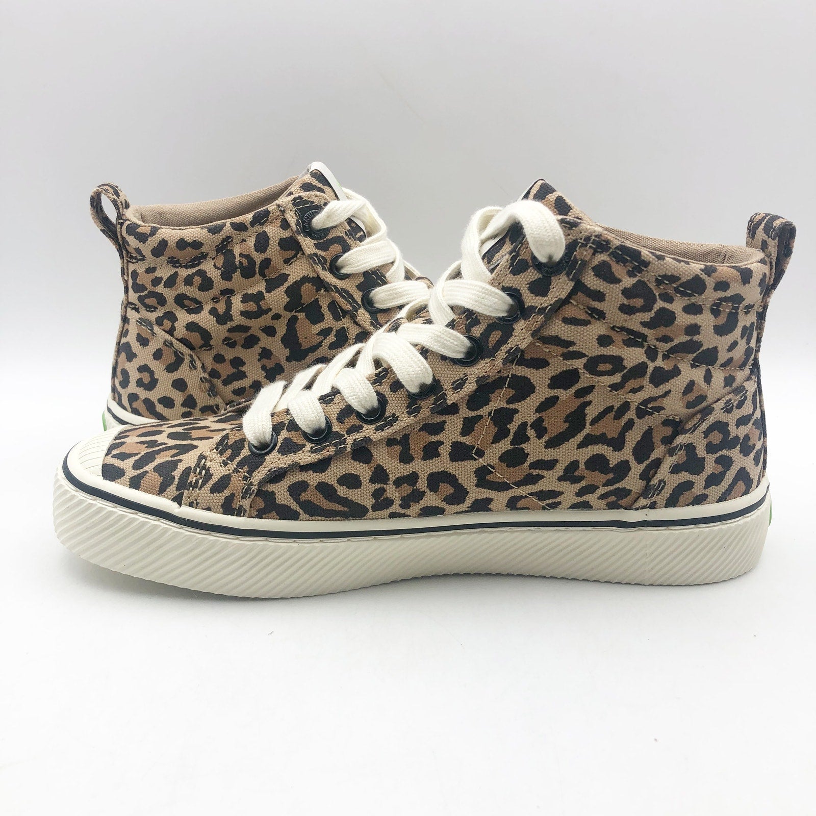 Cariuma Women's OCA High Stripe Sneaker Size 8.5 Tan Brown Leopard Canvas NIB