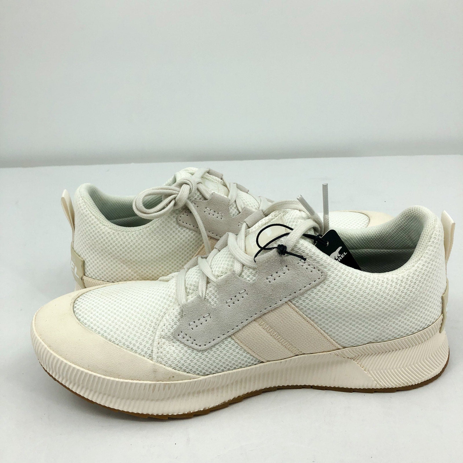 SOREL Women's Out N About III Low Sneaker 10.5 White Waterproof NWOB