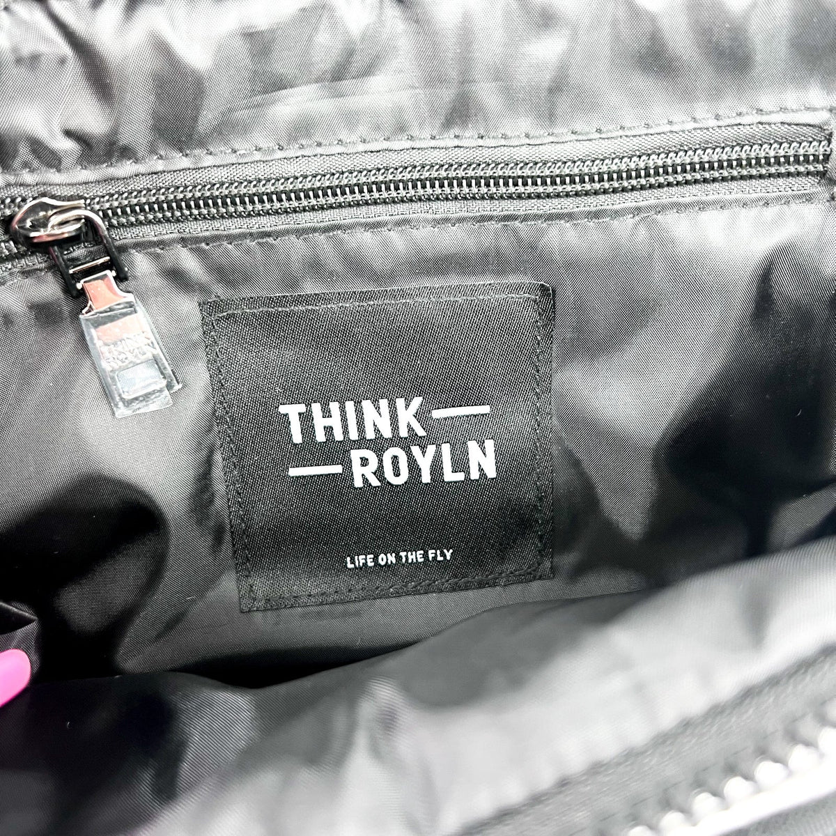 THINK ROYLN Women's Double Down Crossbody Fanny Pack Small Pearl Silver NWT