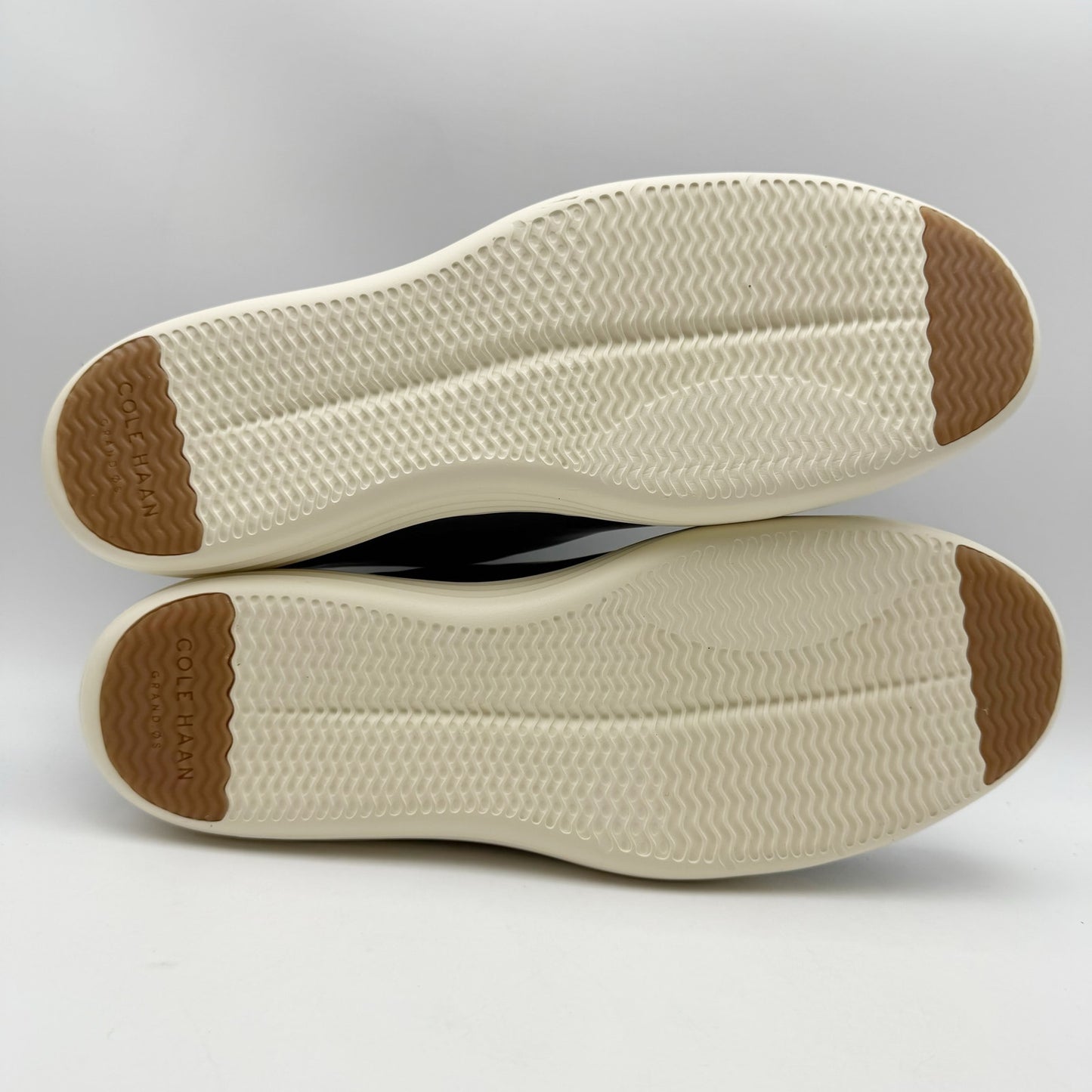 Cole Haan Mens Grand Crosscourt ll Sneakers US 10 M Black White Leather NIB