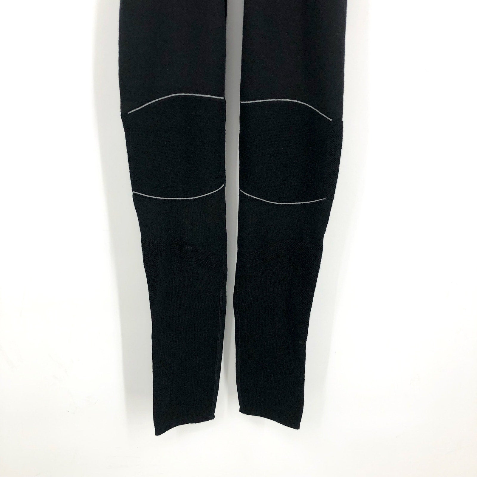 SMARTWOOL Womens Intraknit Merino Base Layer Bottom Small Black Thermal Max NWT