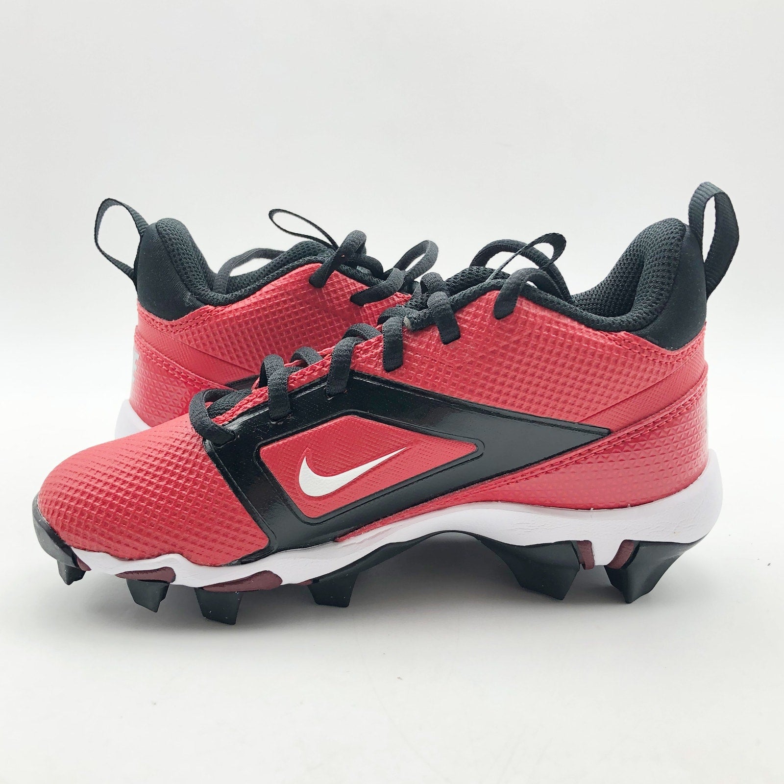Nike Boys' Alpha Menace 4 Shark Football Cleats Size 10 Red White NWOB