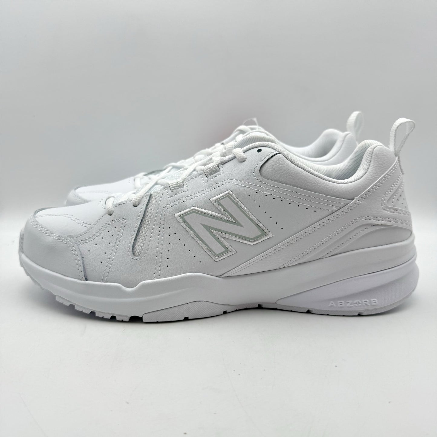 New Balance Mens 608v5 Training Sneakers US 11.5 M EU 45.5 White Athletic NIB
