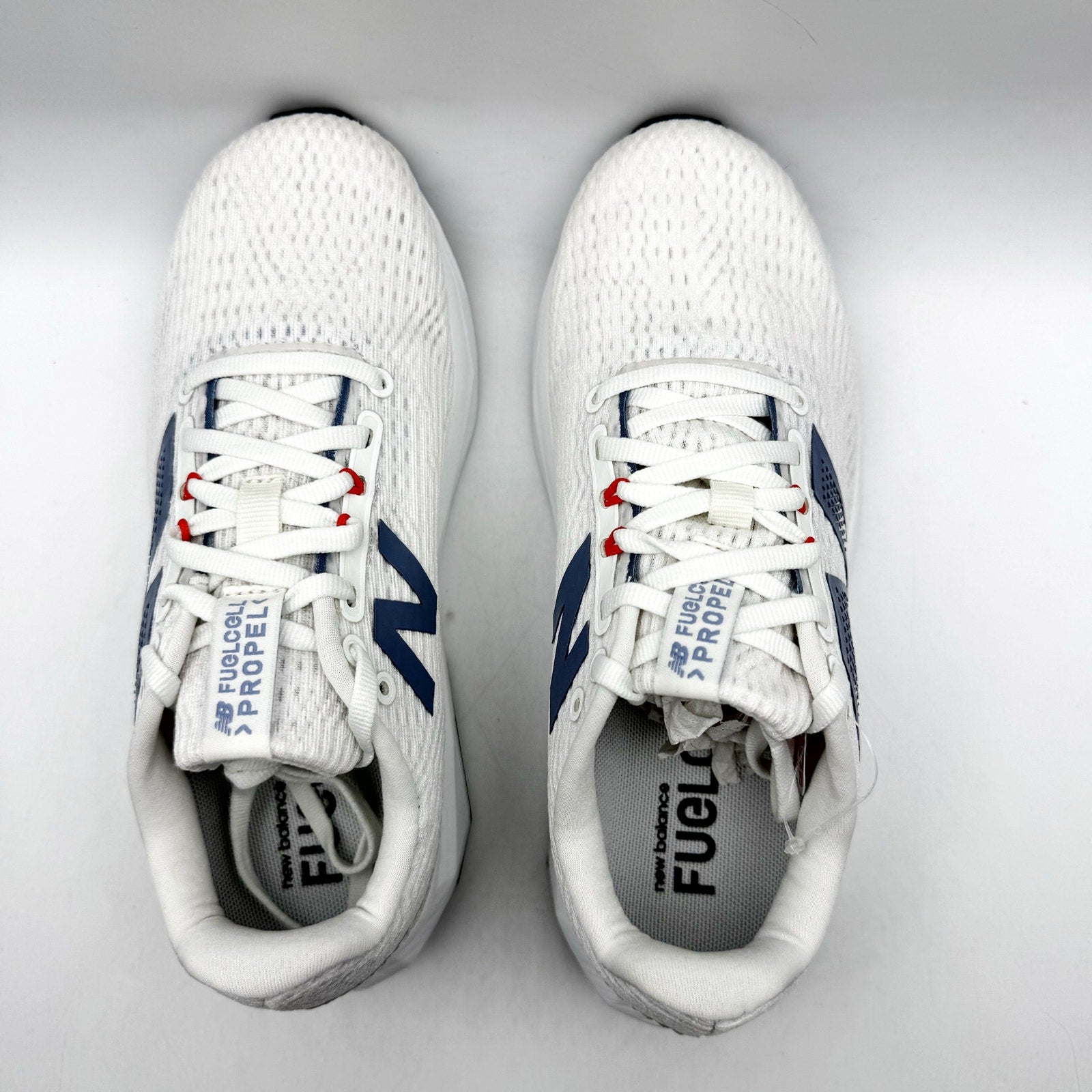 New Balance Womens FuelCell Propel V5 Running Sneakers US 5.5 Wide White NIB