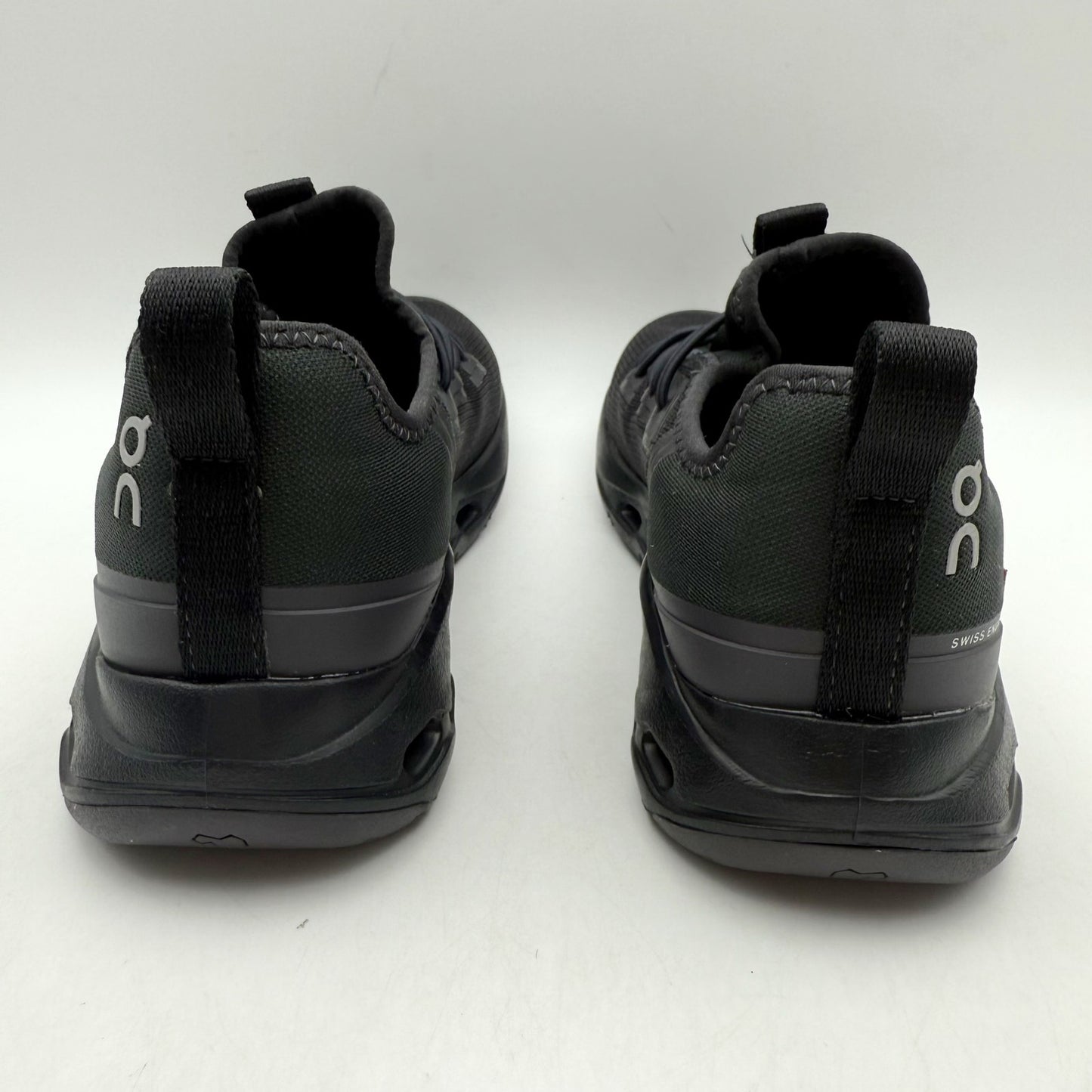 On Kids Cloudleap Running Sneakers US 1.5 EU 33 Black Athletic NIB