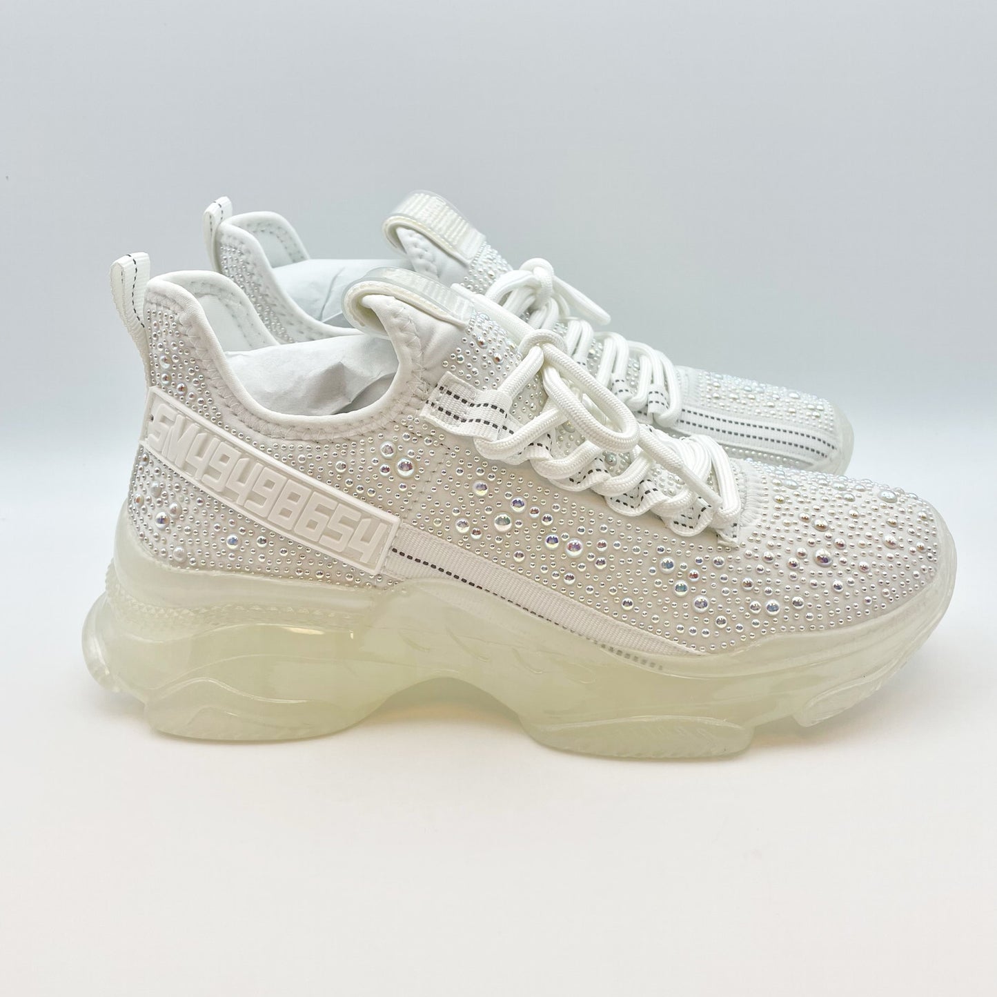 Steve Madden Women's Maxima Sneaker Size 8.5 White Rhinestone Embellished NIB