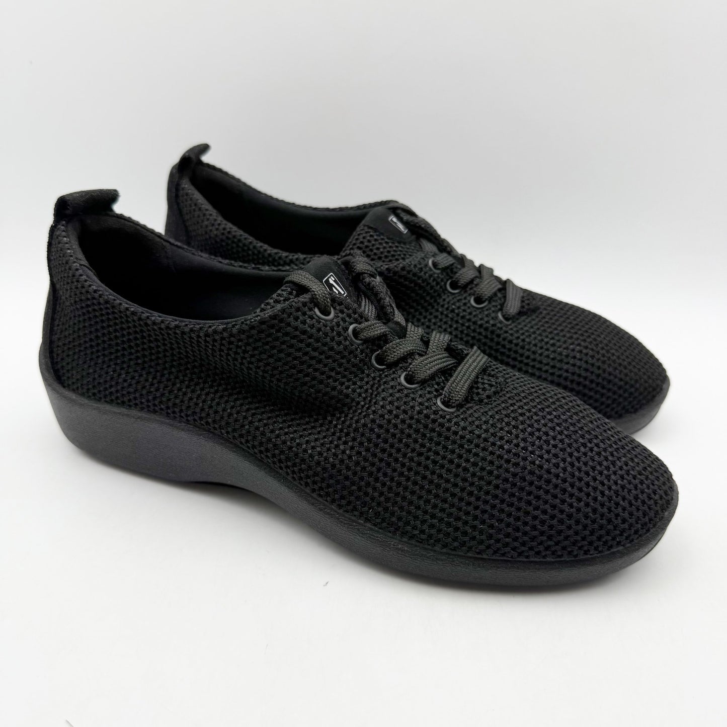Arcopedico Womens Net 3 Oxford Sneakers EU 39 US 8-8.5 Black Knit NWOB