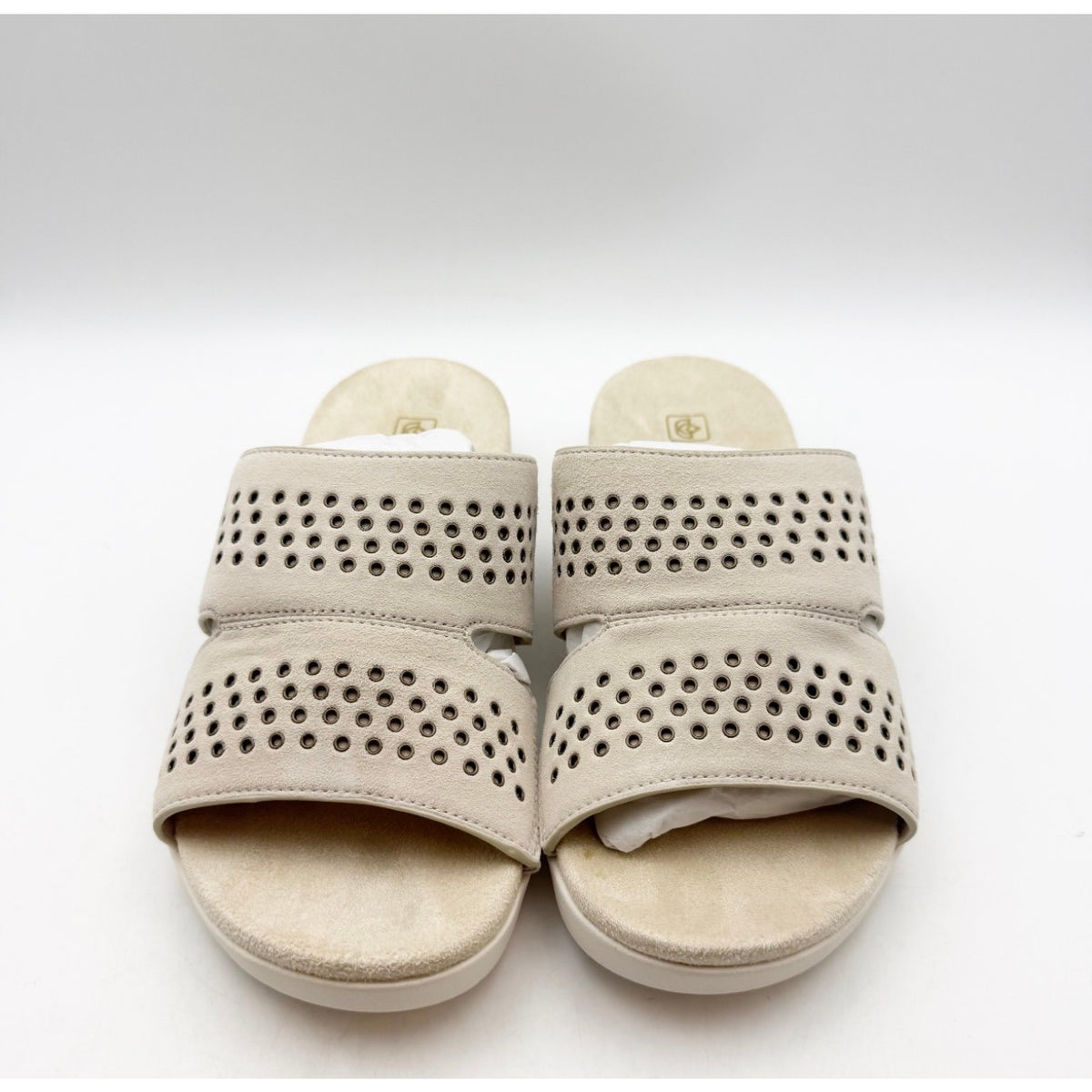 SPENCO Women's Twilight Stud Sandals Size 5.5 WIDE EU 35.5W Cream Slip On NIB