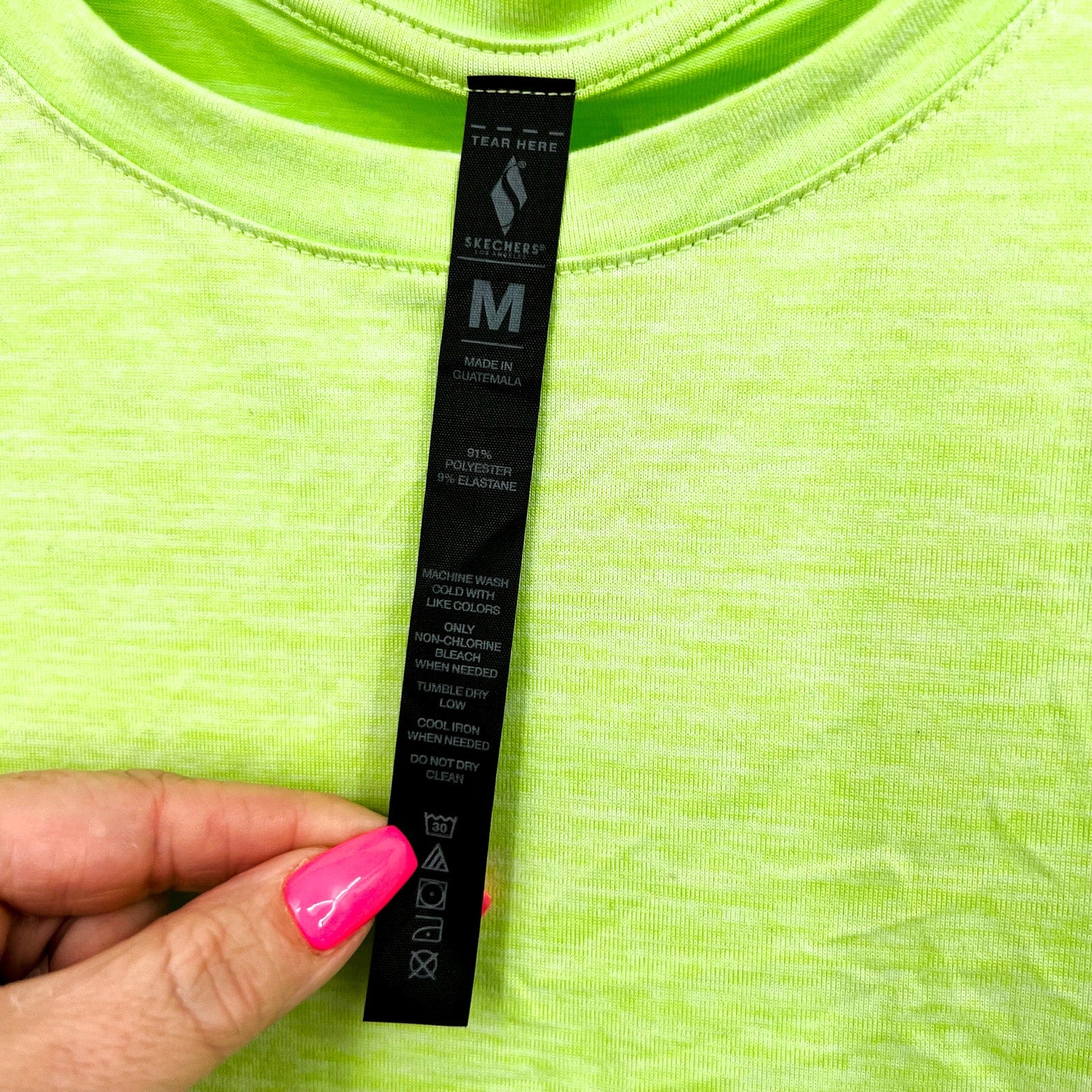 SKECHERS Women's GO DRI Swift Tunic Tee Medium Lime Green Short Sleeve NWT