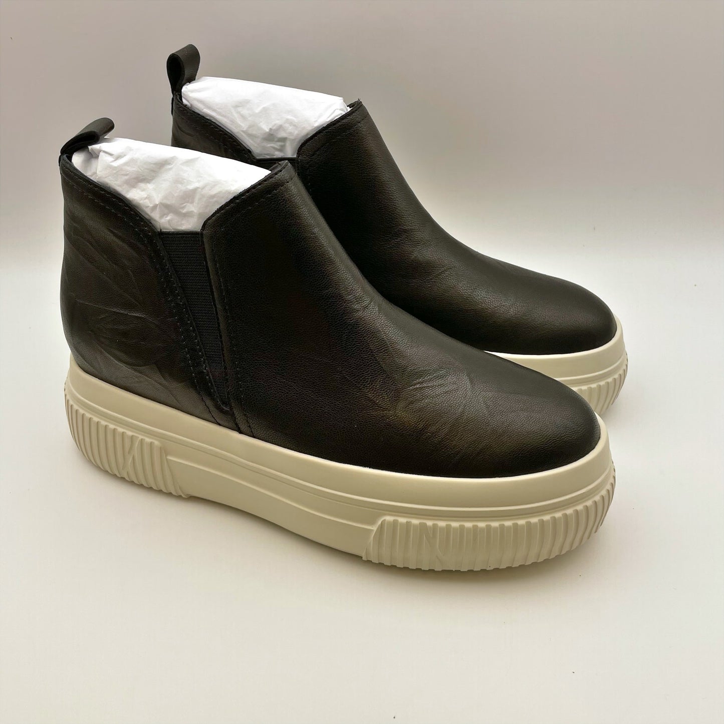 J/Slides Women's Wendie Bootie Size 8.5 Black Leather Slip On Waterproof NIB