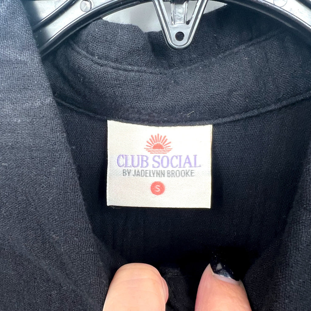 CLUB SOCIAL JADELYNN BROOKE Casual Gauze Shirt Small Black Long Sleeve NWT