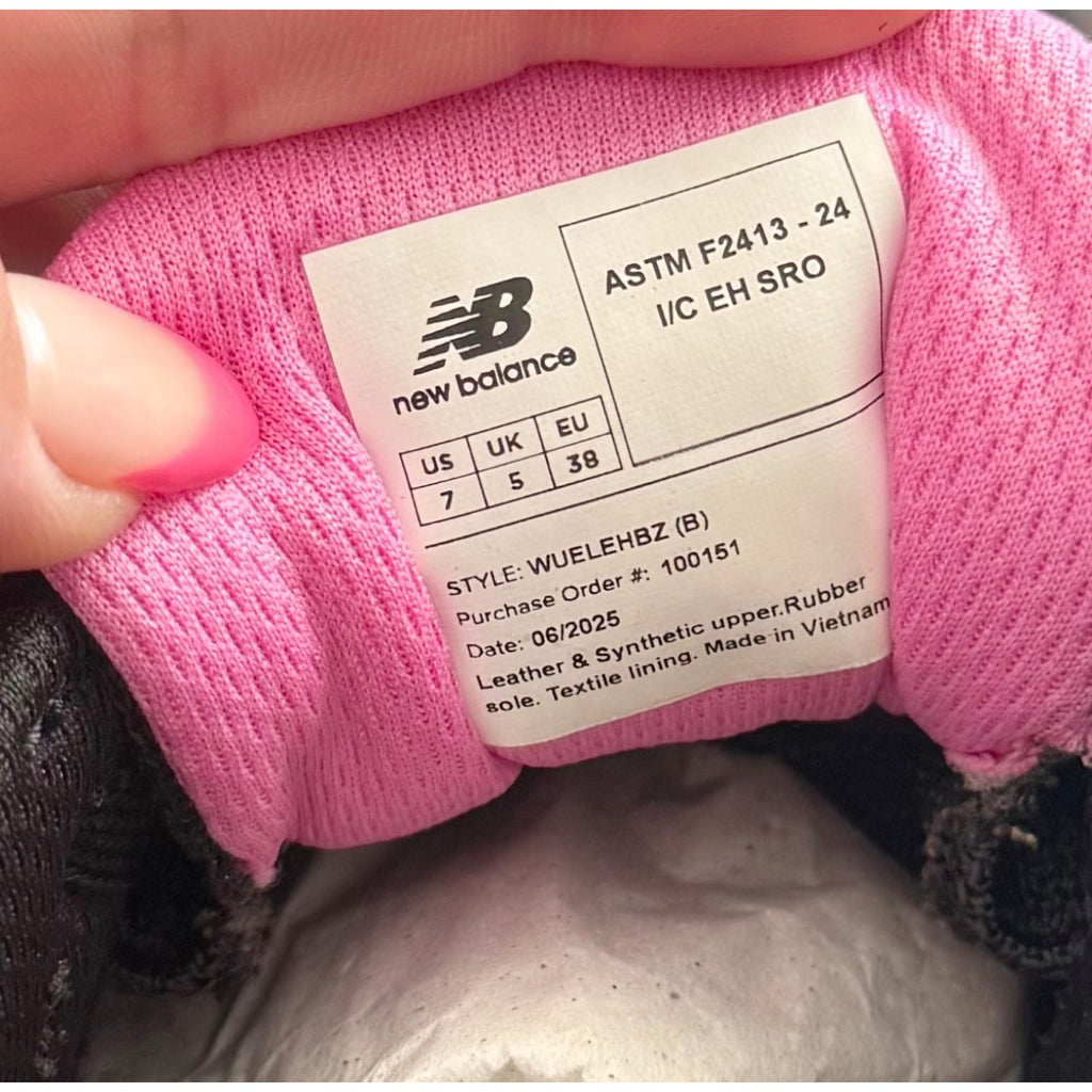 New Balance Womens Elite Lite Work Sneakers US 7 EU 38 Black Pink CT SR NIB