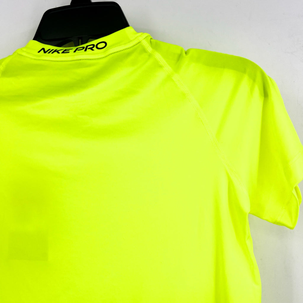 NIKE Big Kids Dri-FIT Short-Sleeve Tshirt Large Neon Yellow Crewneck NWT