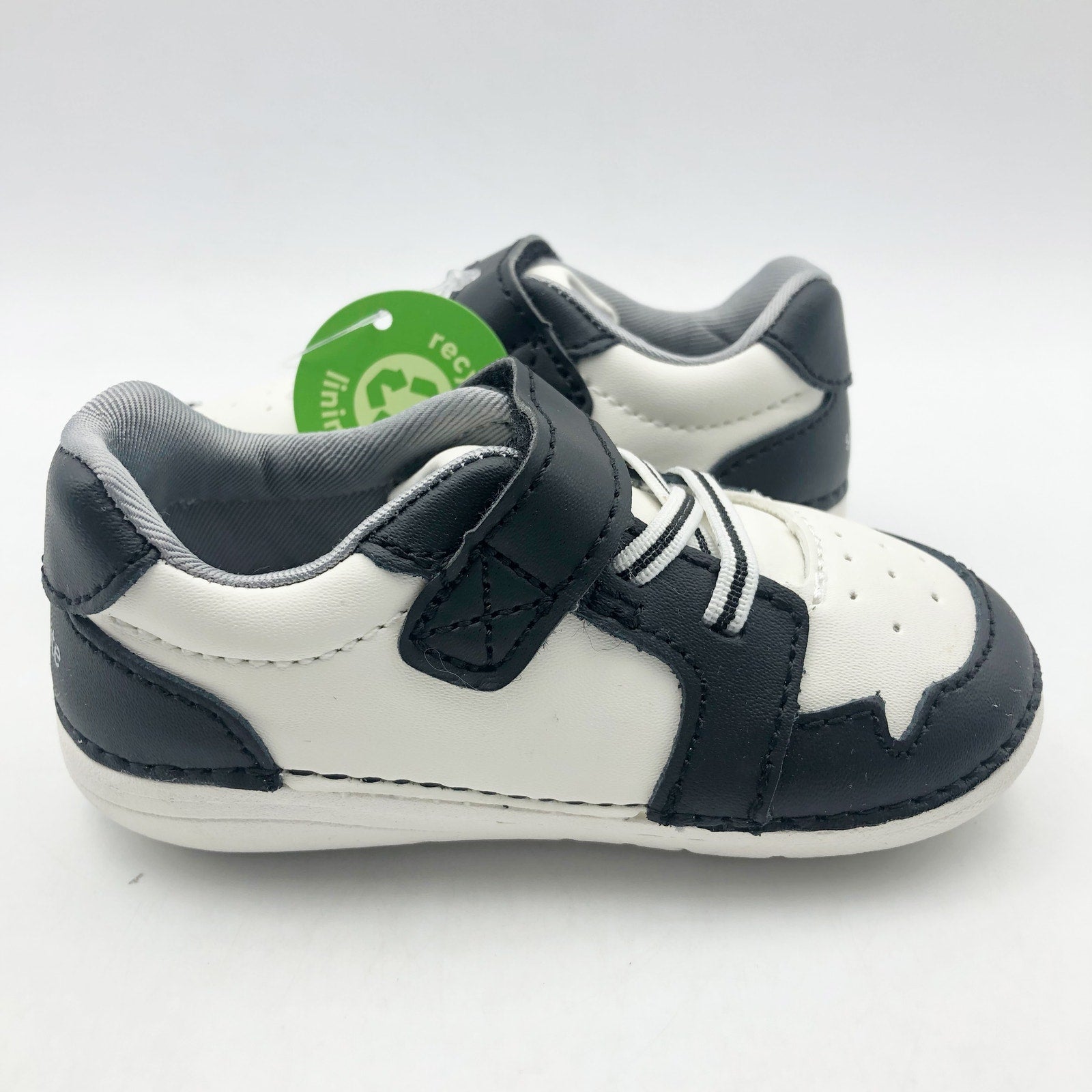 Stride Rite Baby Toddler Boys SM Waverly Sneakers 3 Wide Shoes Black White NIB