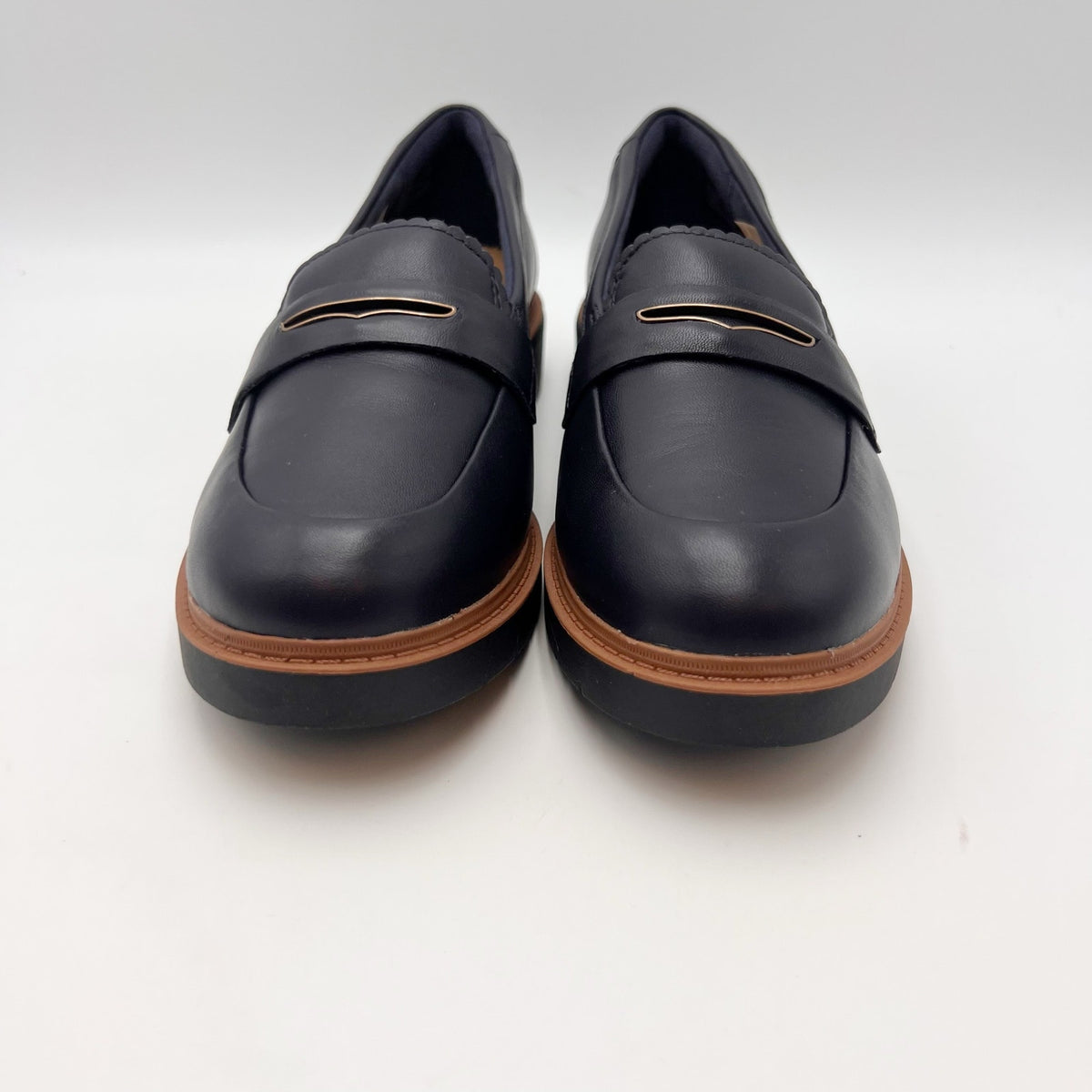Clarks Womens Westlynn Glow Loafers Size 9 WIDE EU 40 Navy Blue Leather NWOB