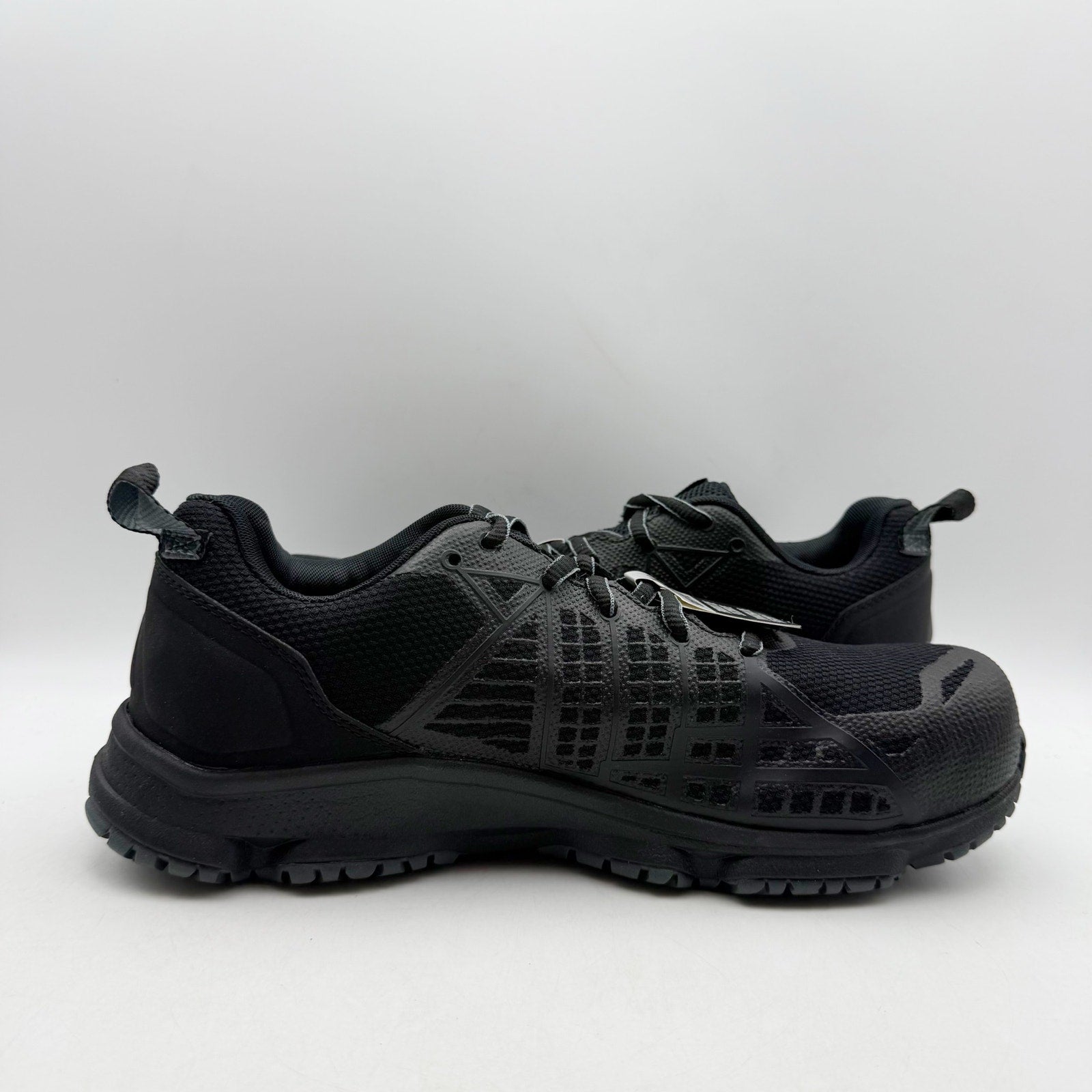 Under Armour Mens Micro G Strikefast Safety Toe Sneakers US 8 Black SR NWT