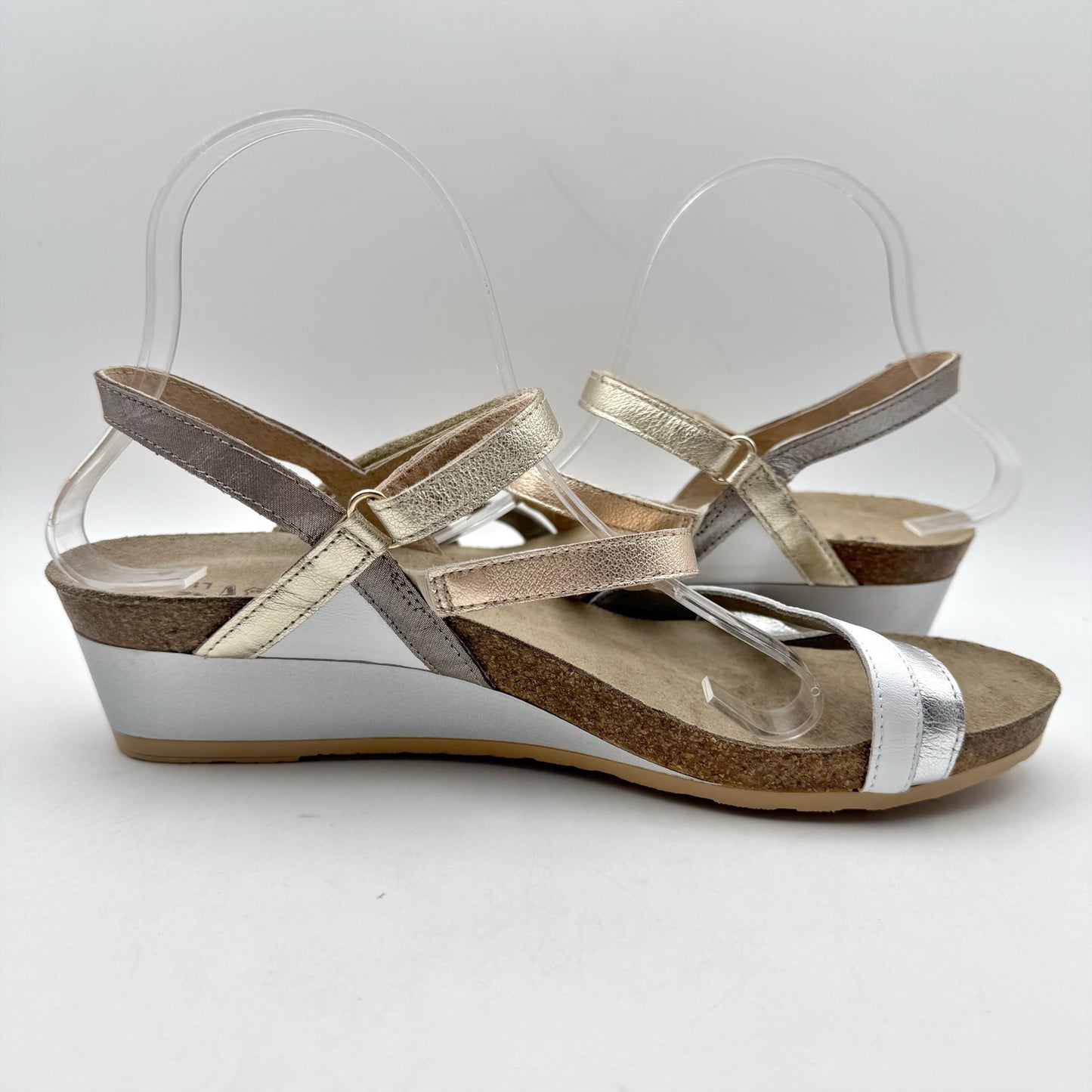 Naot Womens Hero Wedge Sandal US 11 EU 42 Silver Hook Loop Closure Leather NWOB