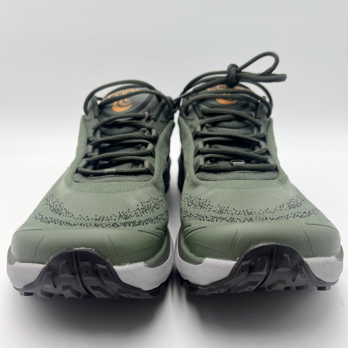 Topo Athletic Mens Pursuit 2 Trail Athletic Shoes Size 10 Green Running NIB