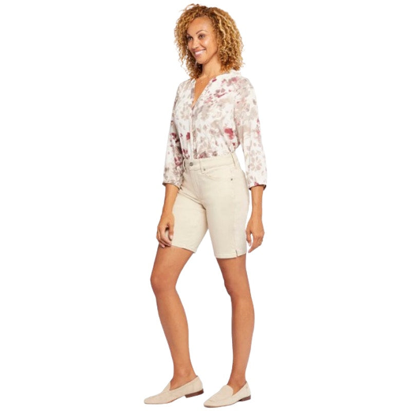 NYDJ Women's Ella Denim Shorts Size 6 Feather Beige Side Seam Slit Bermuda NWT