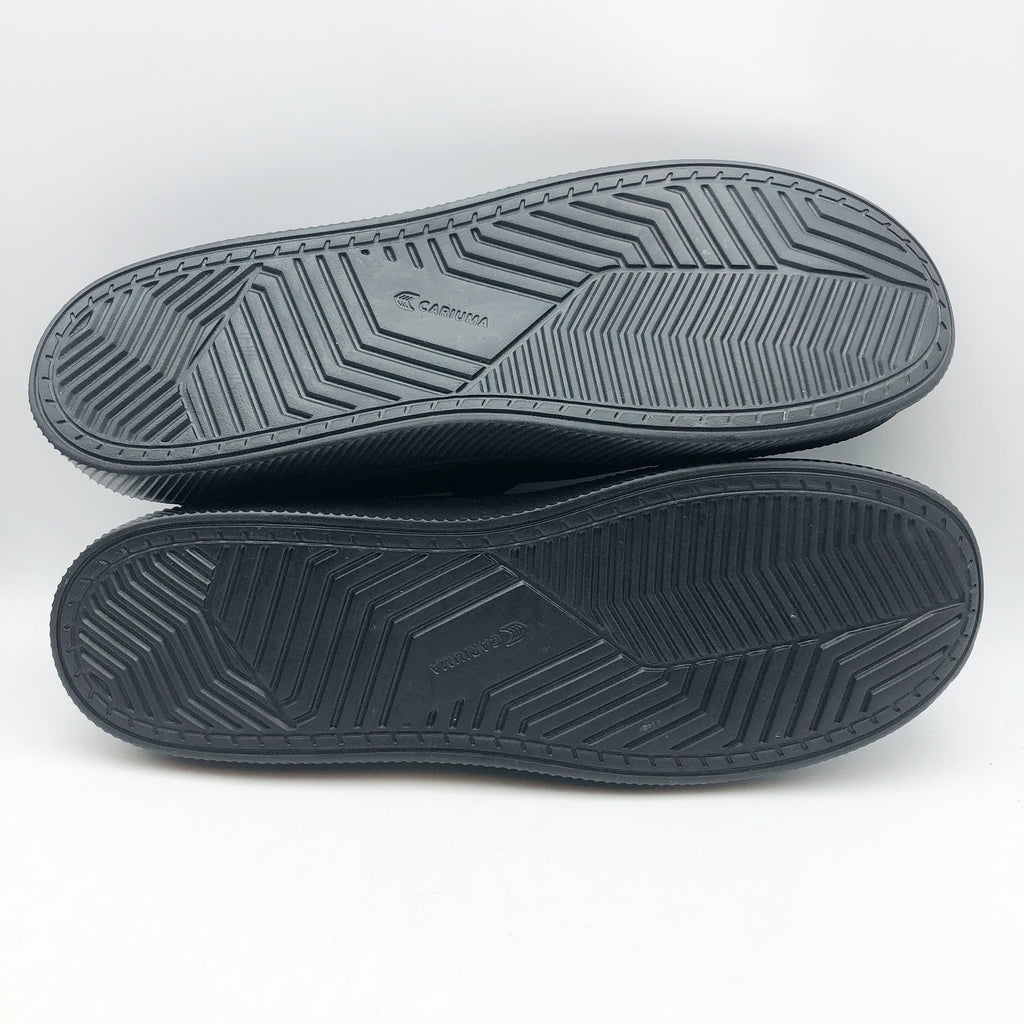Cariuma Men's IBI Slip On Sneakers Size 13 All Black Knit Bamboo NIB