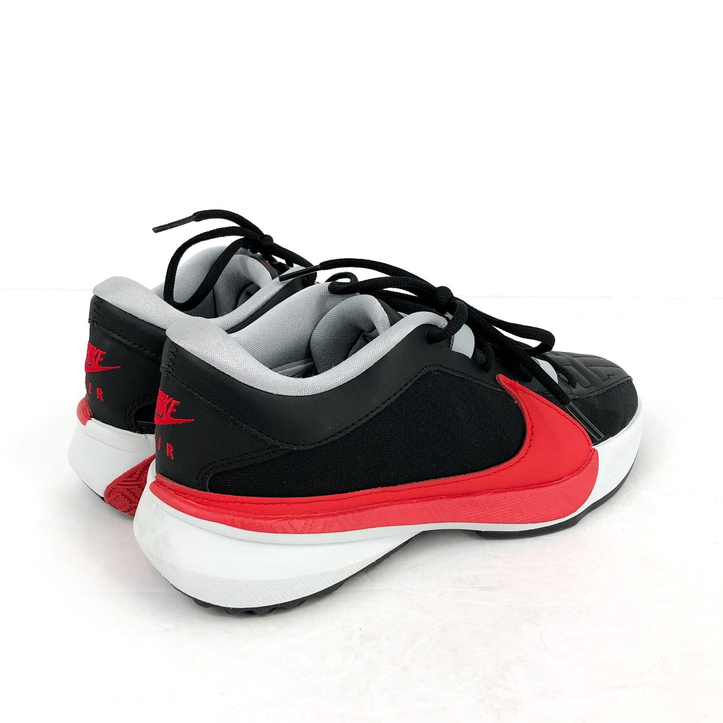 NIKE Air Zoom Freak 5 Basketball Shoes Mens 8.5 Womens 10 Black Red Giannis NWOB