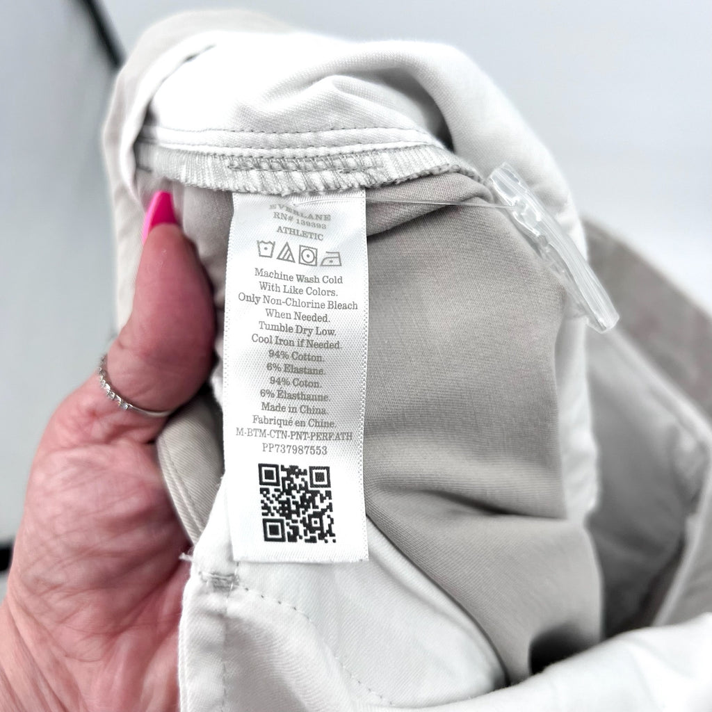EVERLANE Uniform Mens Performance Chino Pants 33x32 Sand Stone Athletic Fit NWT