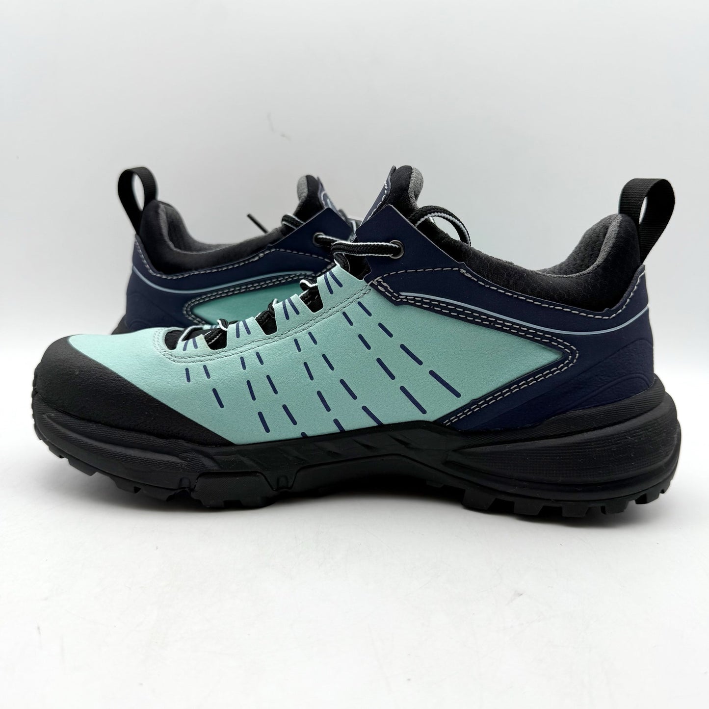 Zamberlan Womens Circe Low GTX Trail Sneakers US 8 Blue Black Waterproof NIB