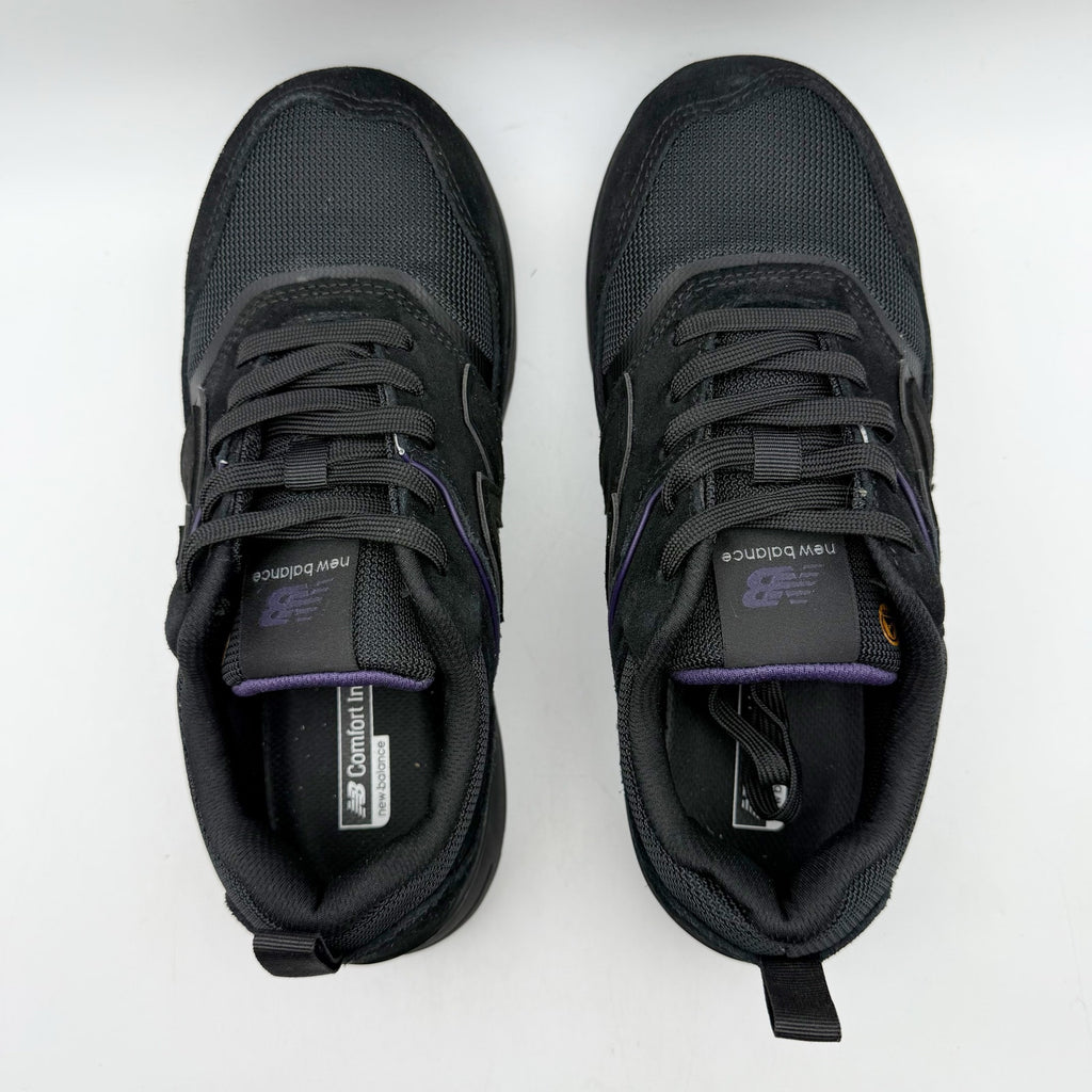 New Balance Womens Elite Lite Work Shoes US 7.5 Black Purple CT SR Sneakers NIB