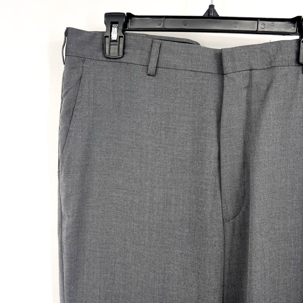 BERLE Men's Slim Straight Dress Pants Size 38x33 Grey Stretch Flat Front NWOT