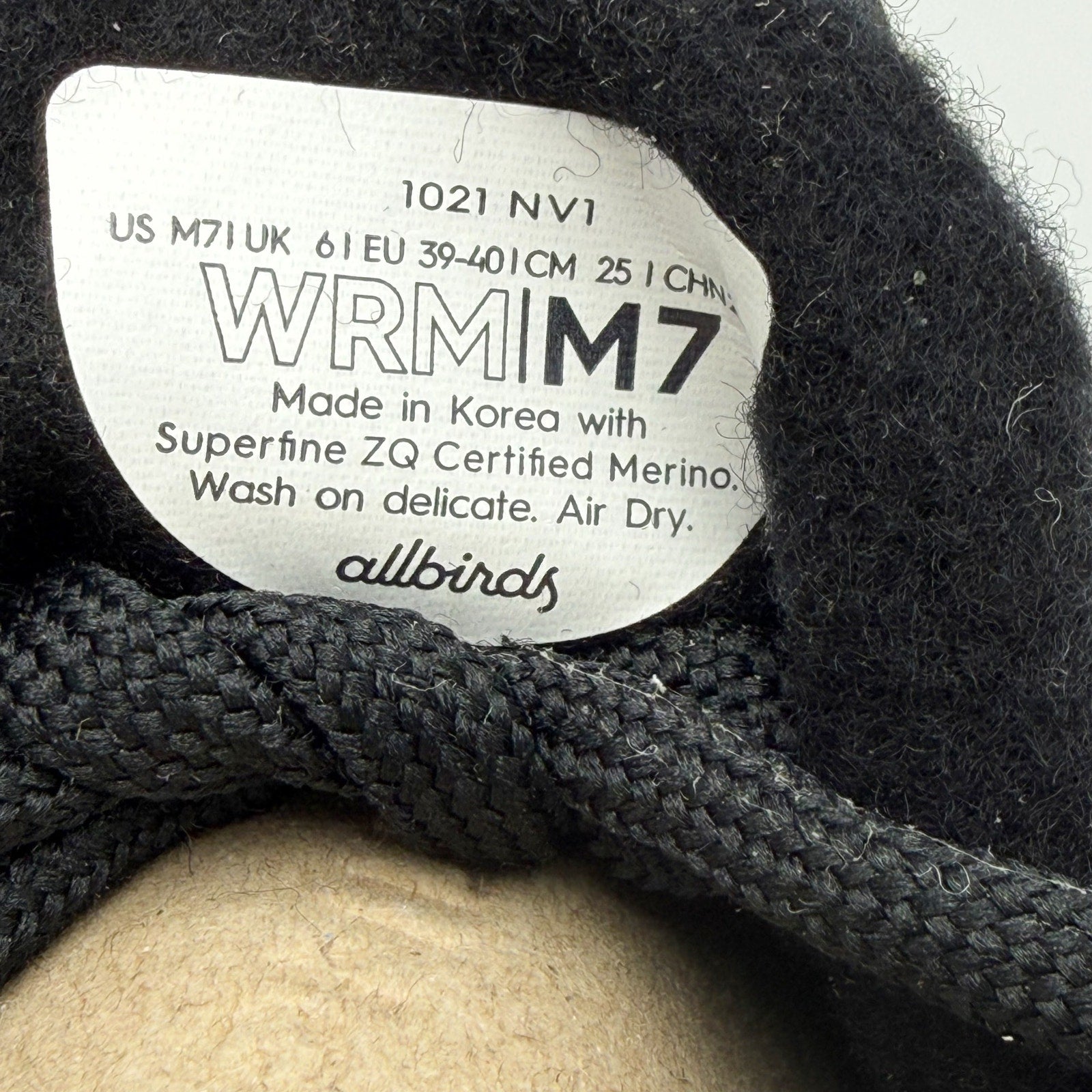 Allbirds Mens Wool Runner Mizzle Sneakers US 7 EU 39.5 Black Athletic NIB