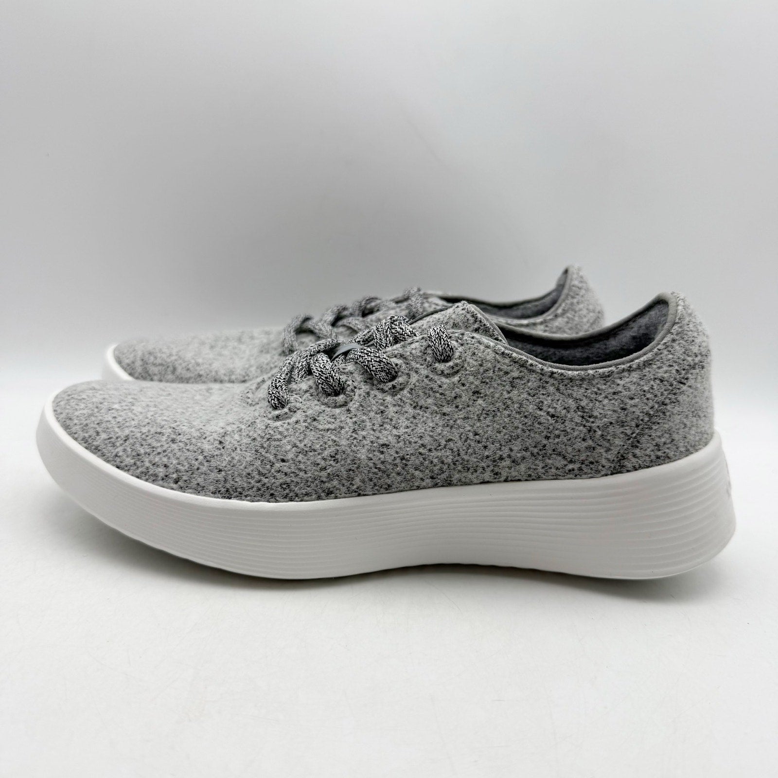 AllBirds Womens Wool Runner Go Casual Sneakers US 7 EU 37 Medium Grey NWOB