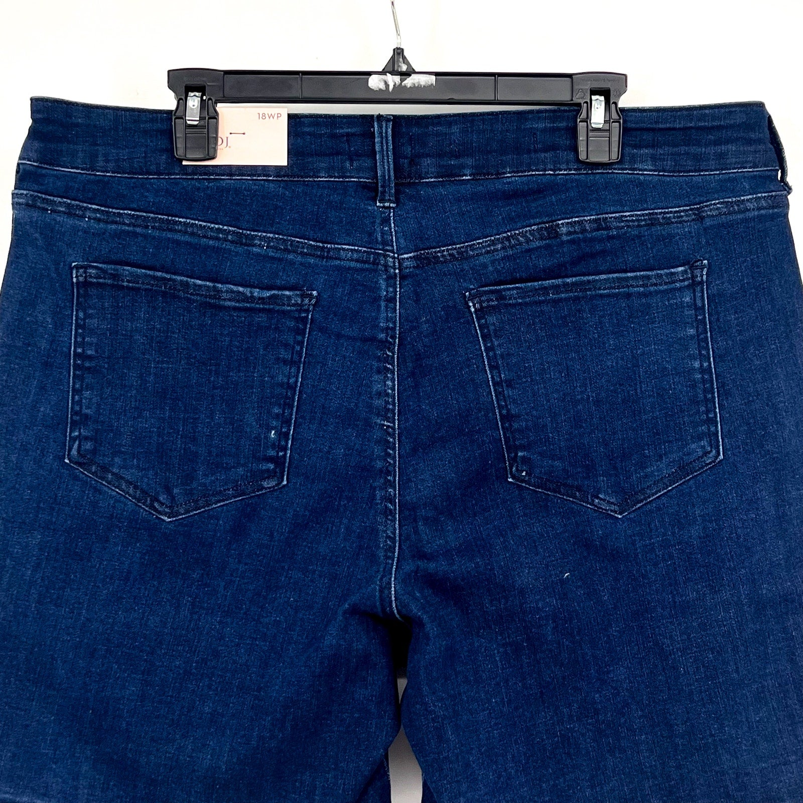 NYDJ Womens Ella Denim Shorts Size 18W PETITE Dark Blue Arise 8" Inseam NWT